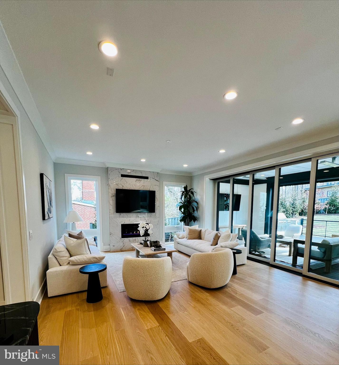HOLMES RUN ACRES - Residential