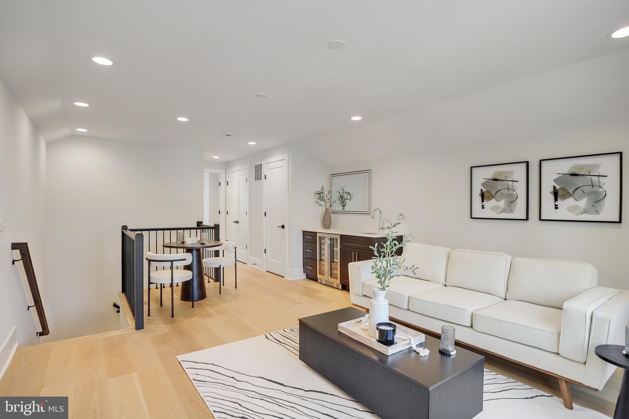 HOLMES RUN ACRES - Residential