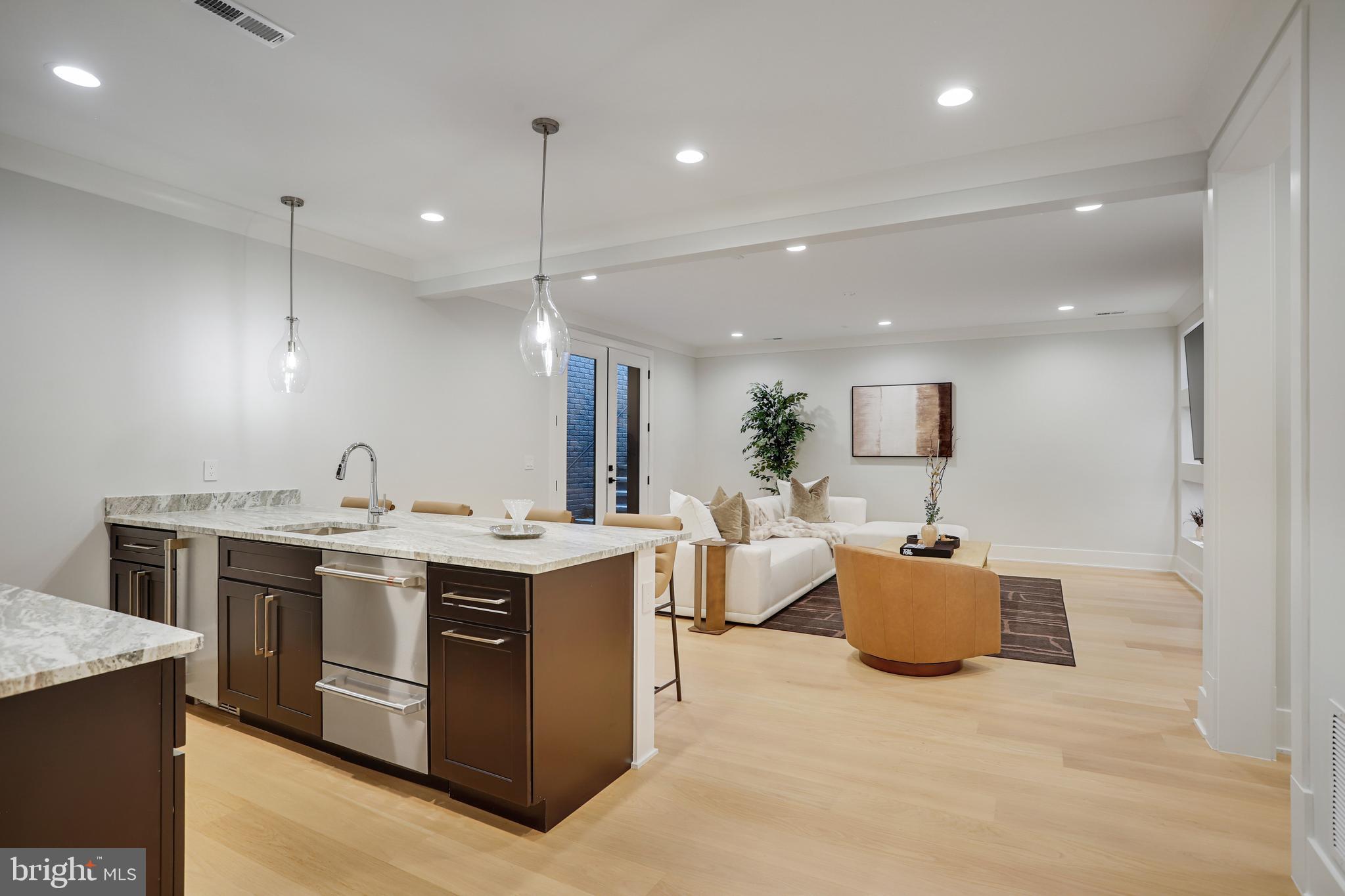 HOLMES RUN ACRES - Residential