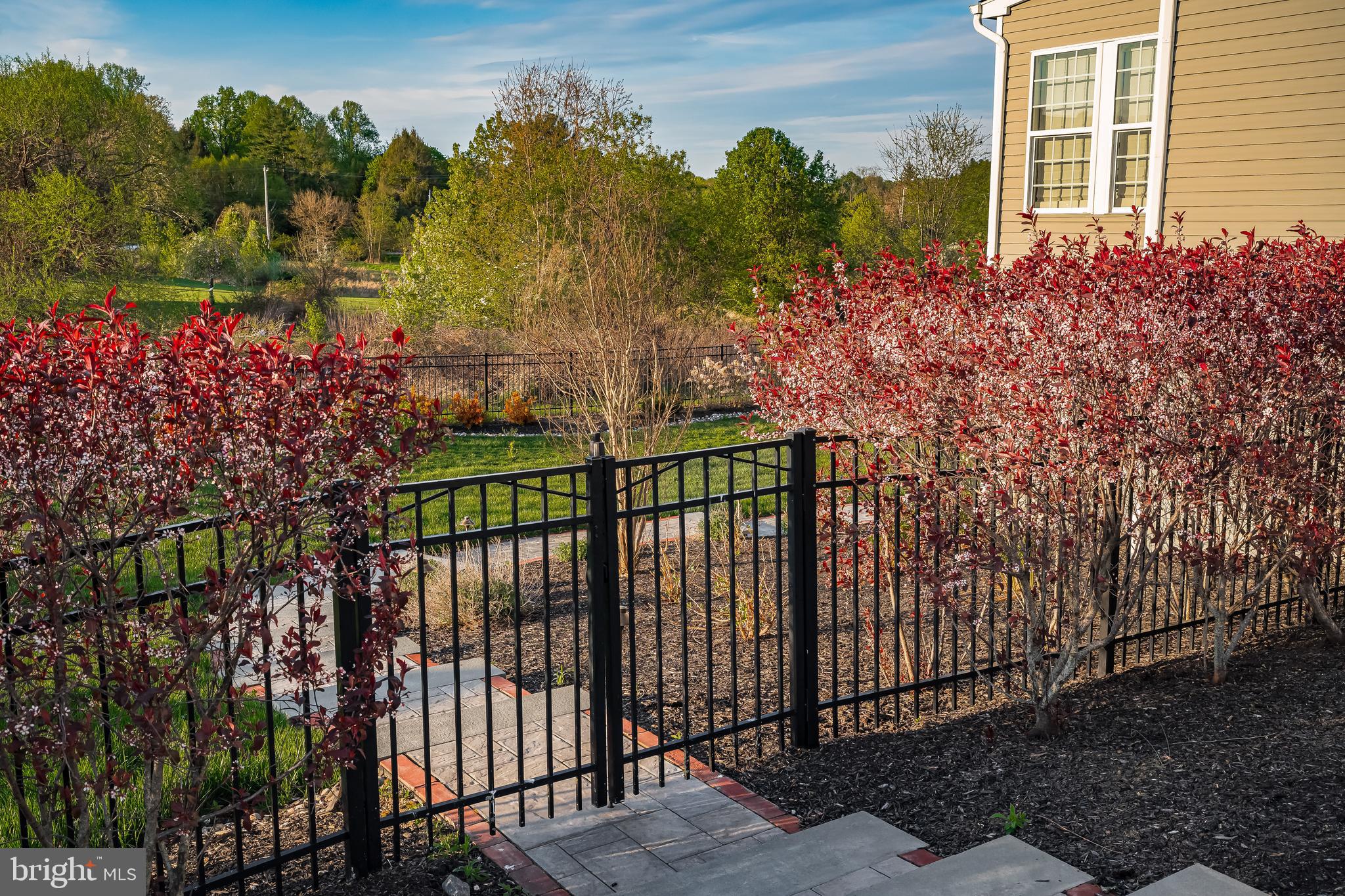APPLECROSS - Residential