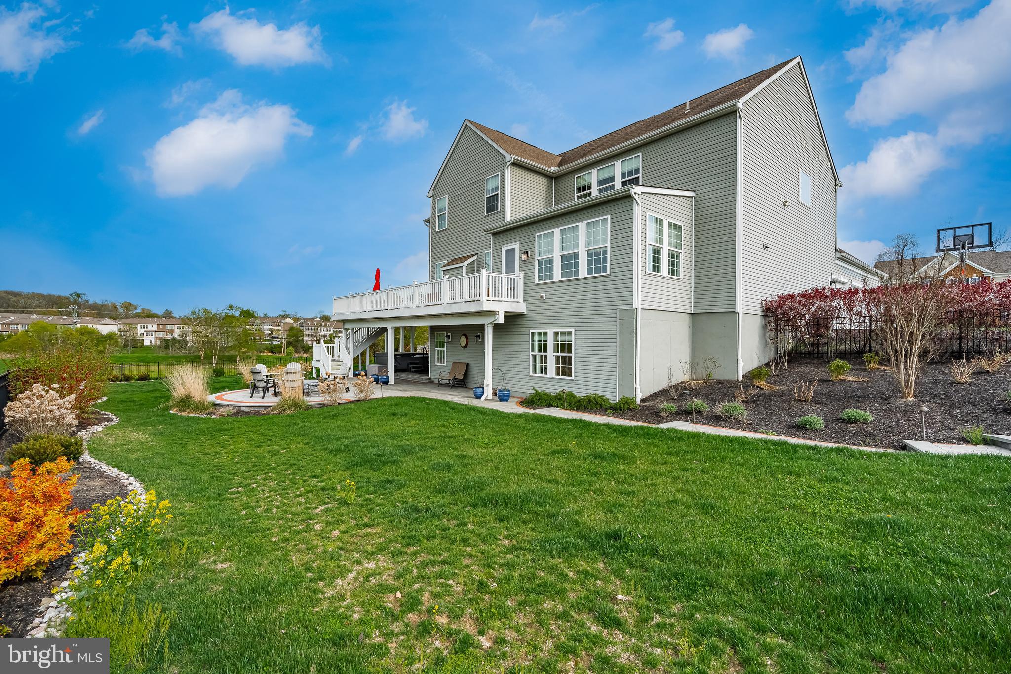 APPLECROSS - Residential