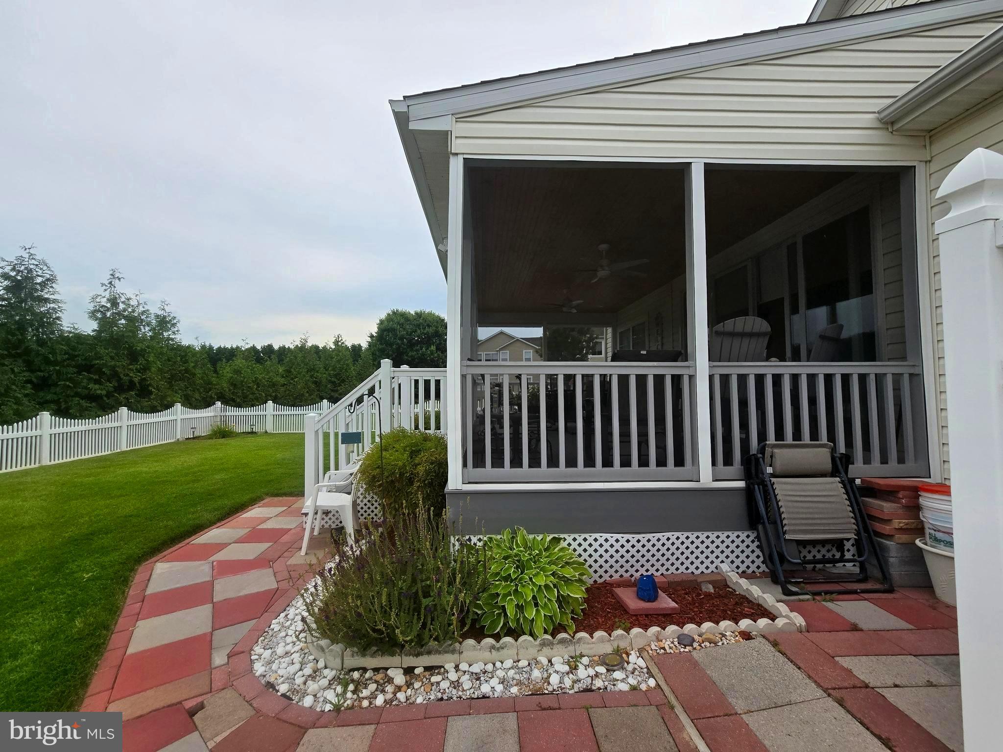 HEARTHSTONE MANOR - Residential
