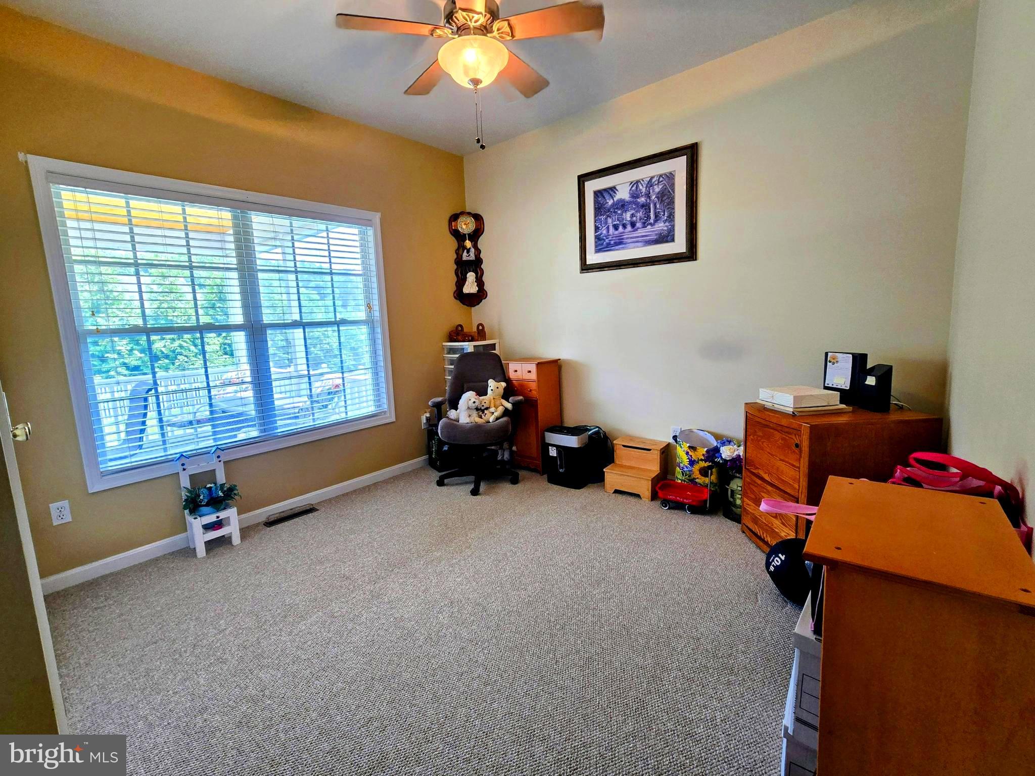 HEARTHSTONE MANOR - Residential