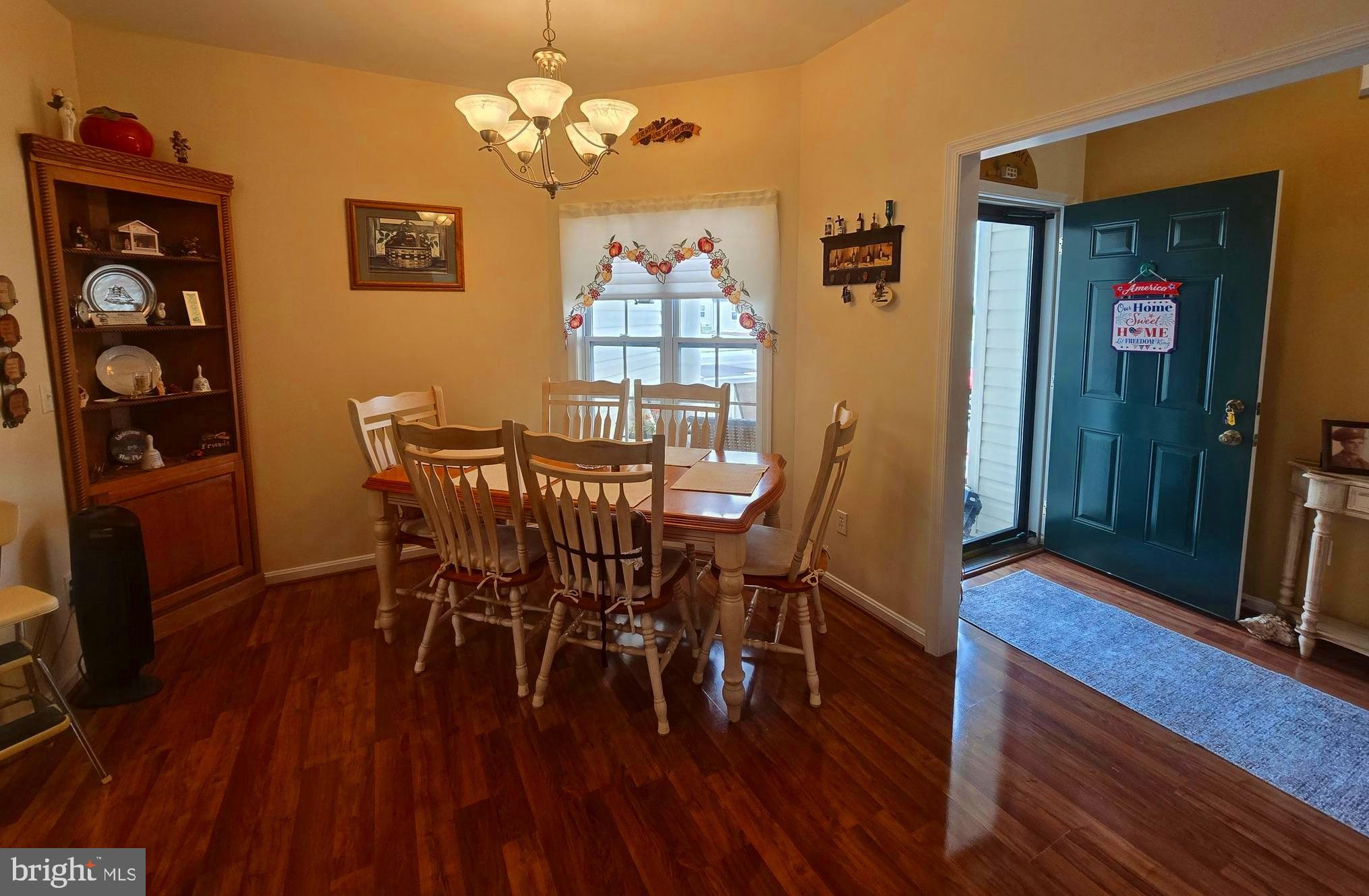 HEARTHSTONE MANOR - Residential