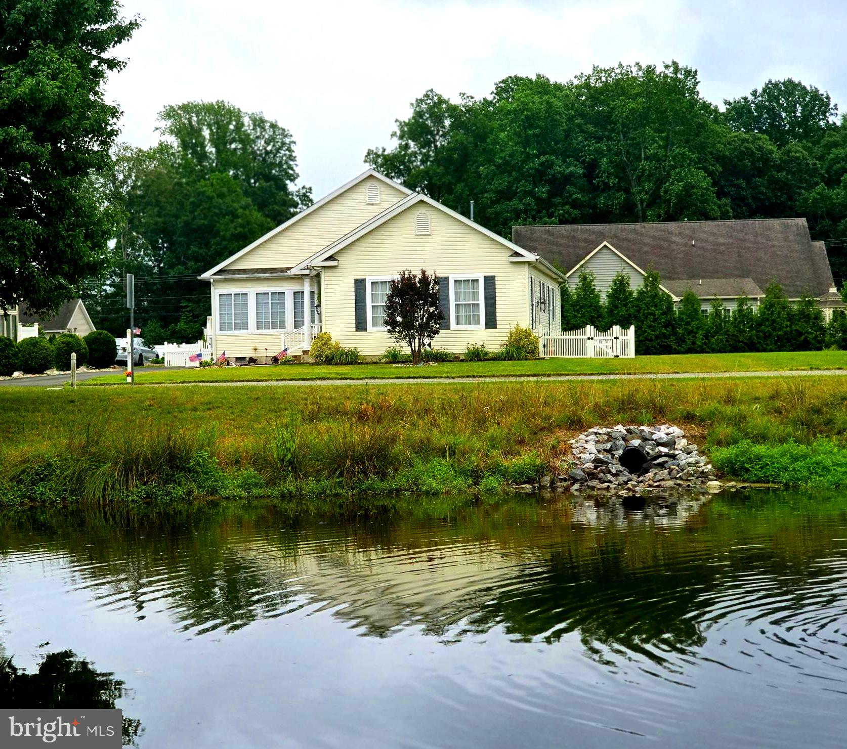 HEARTHSTONE MANOR - Residential