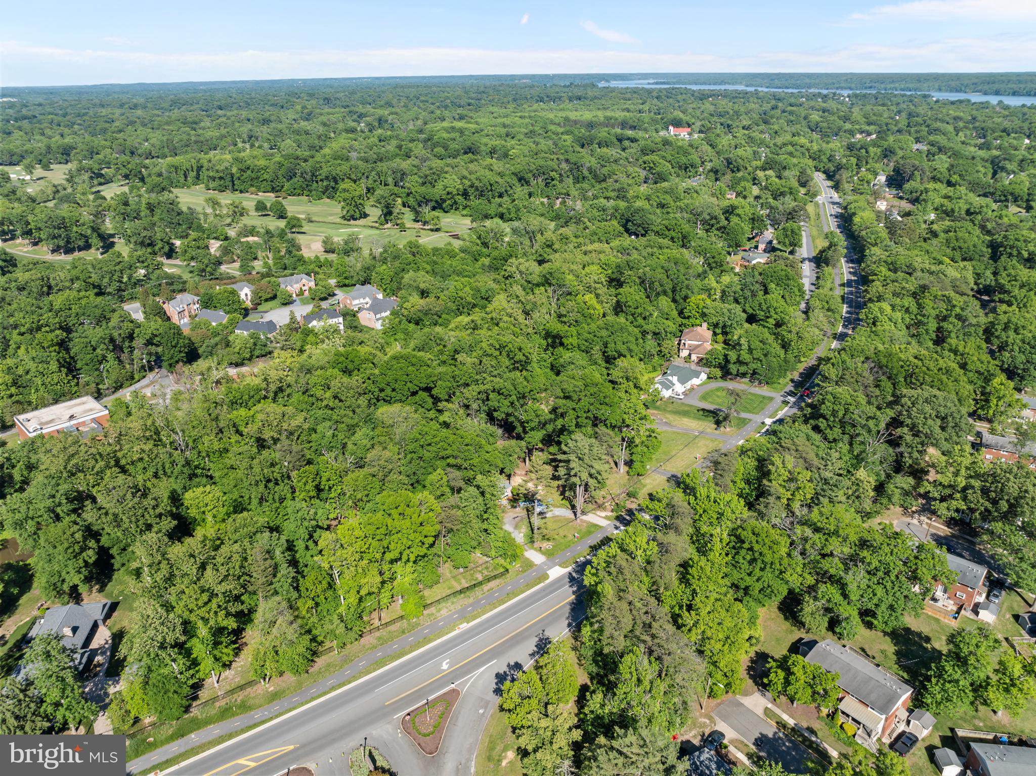 DOGUE CREEK - Residential