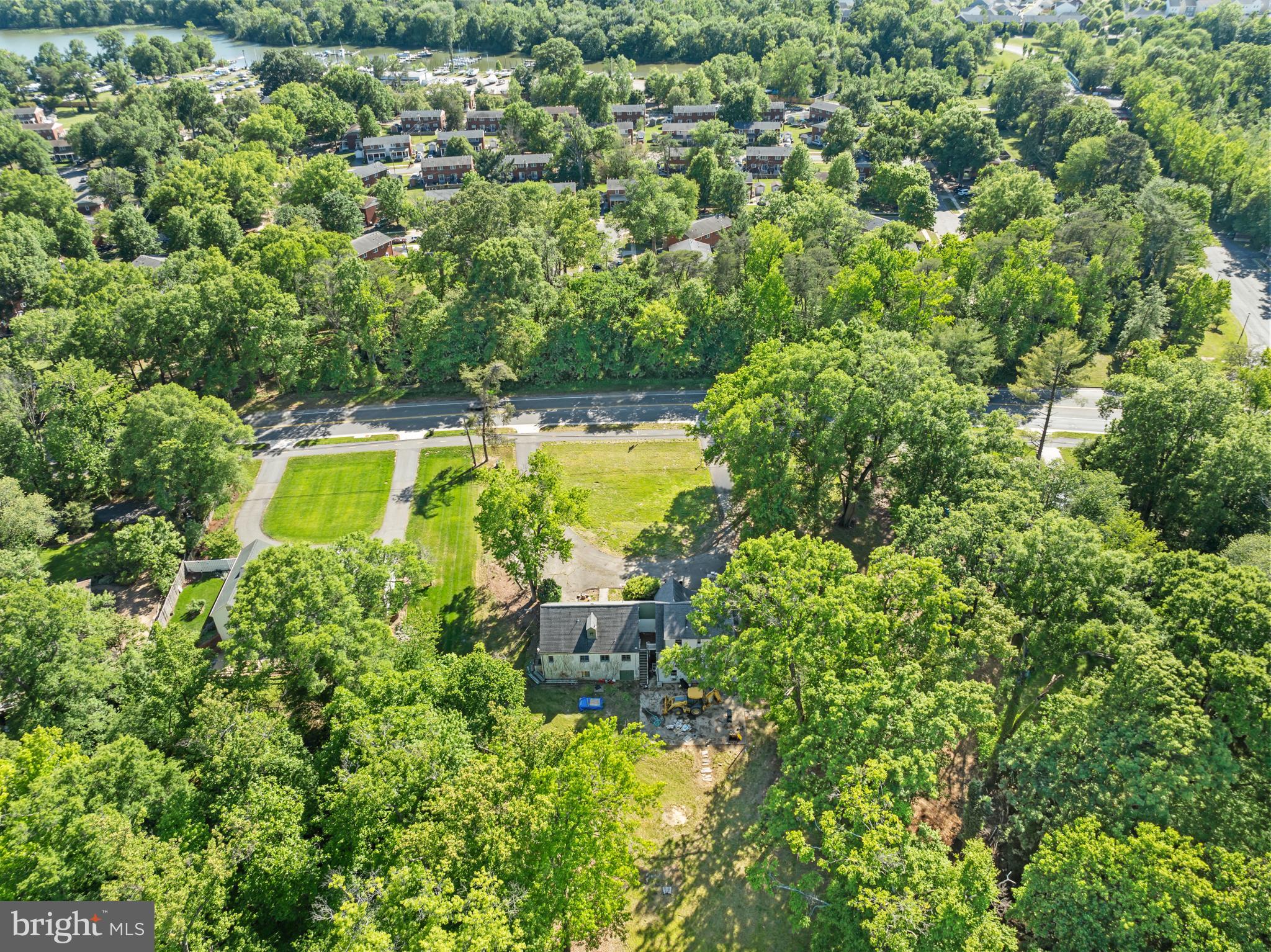DOGUE CREEK - Residential