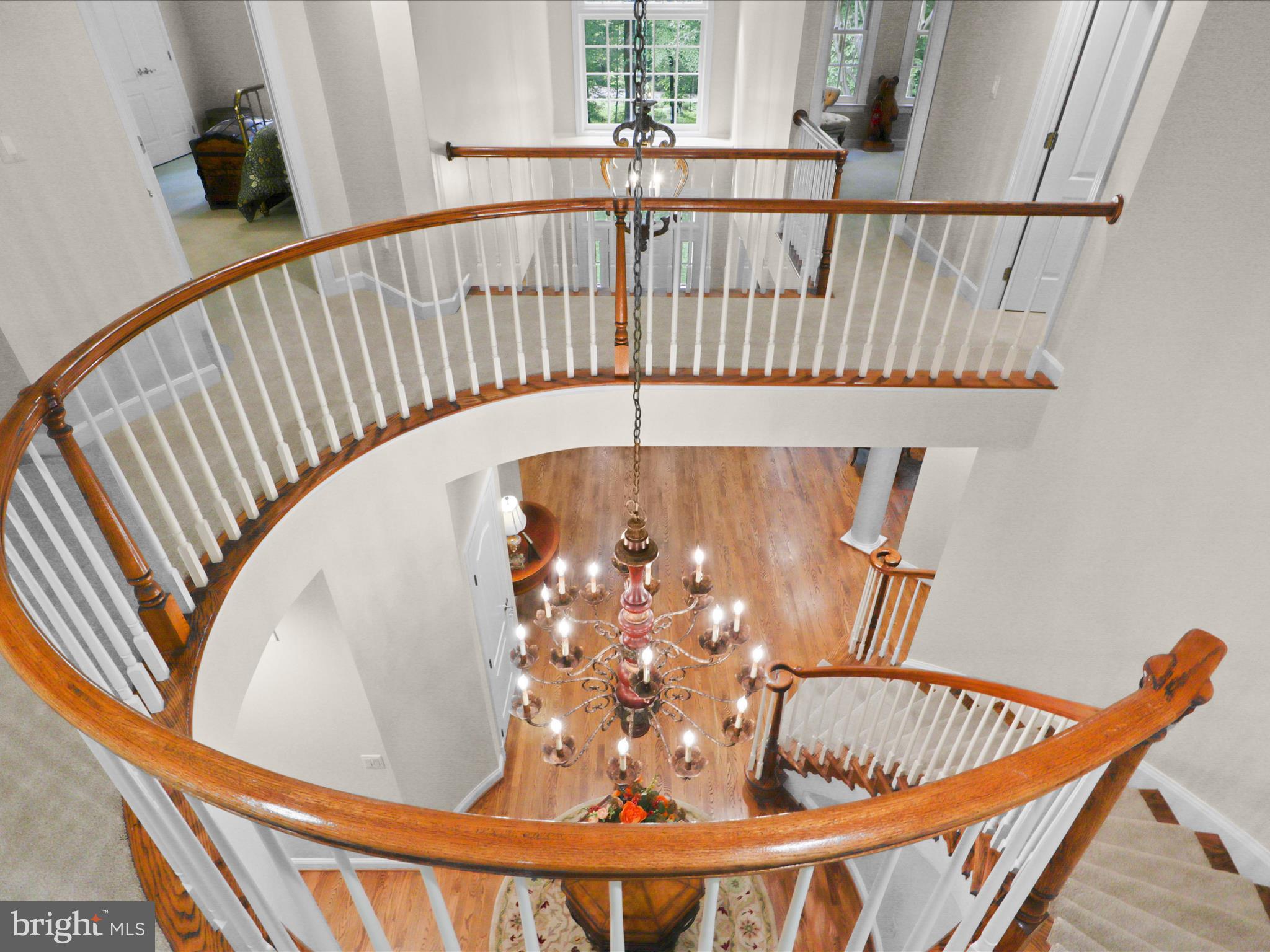 TWELVE OAKS - Residential