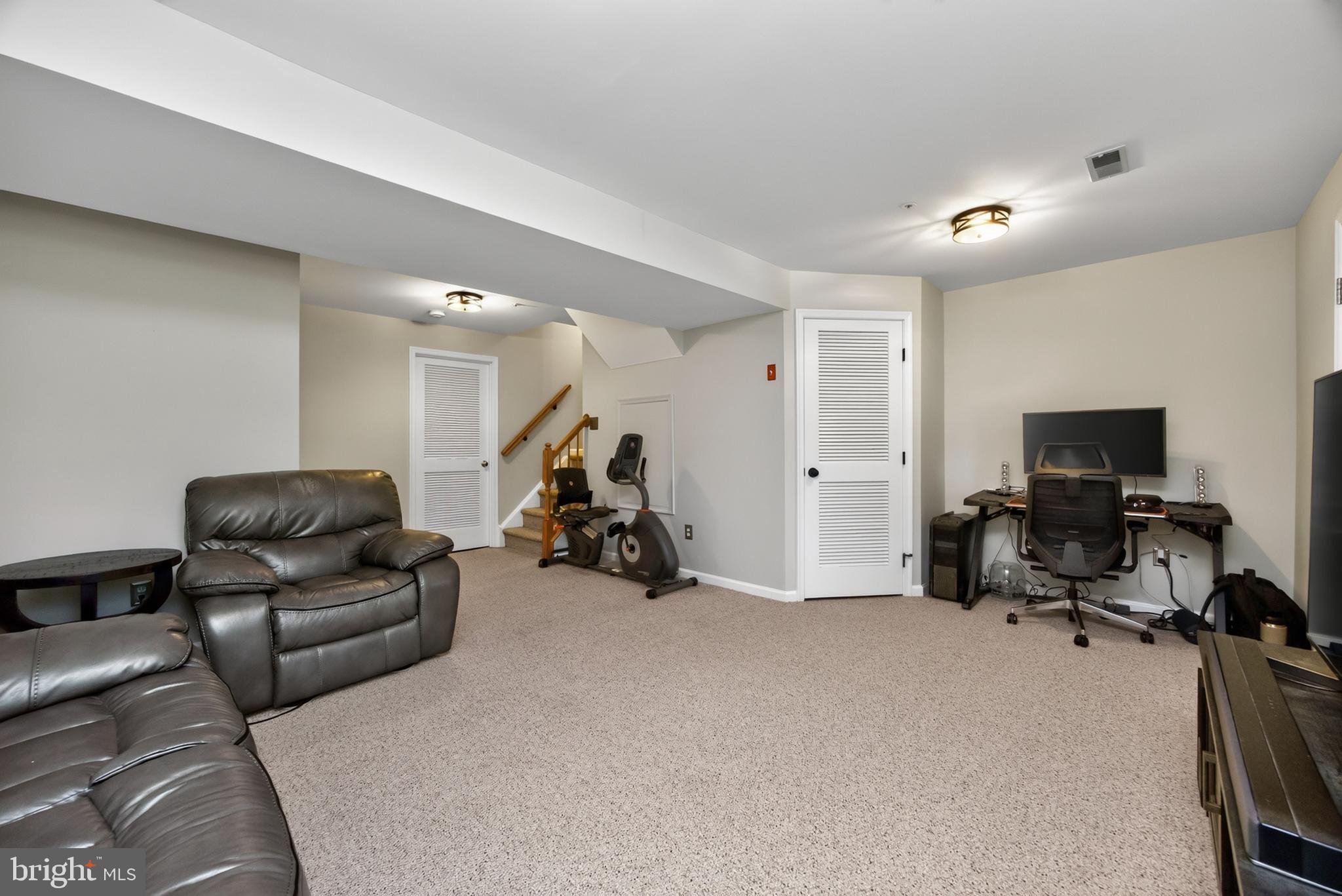 EXTON STATION - Residential