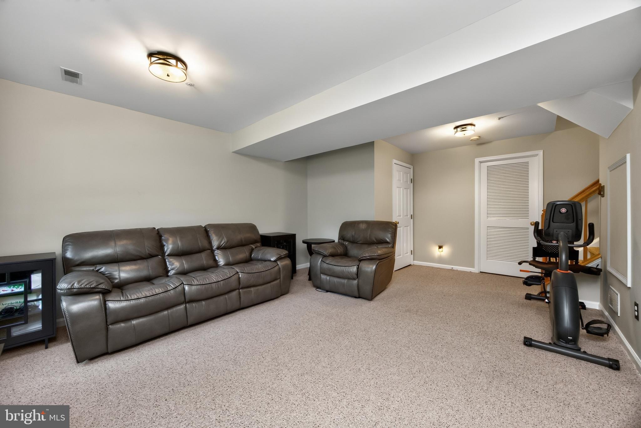 EXTON STATION - Residential