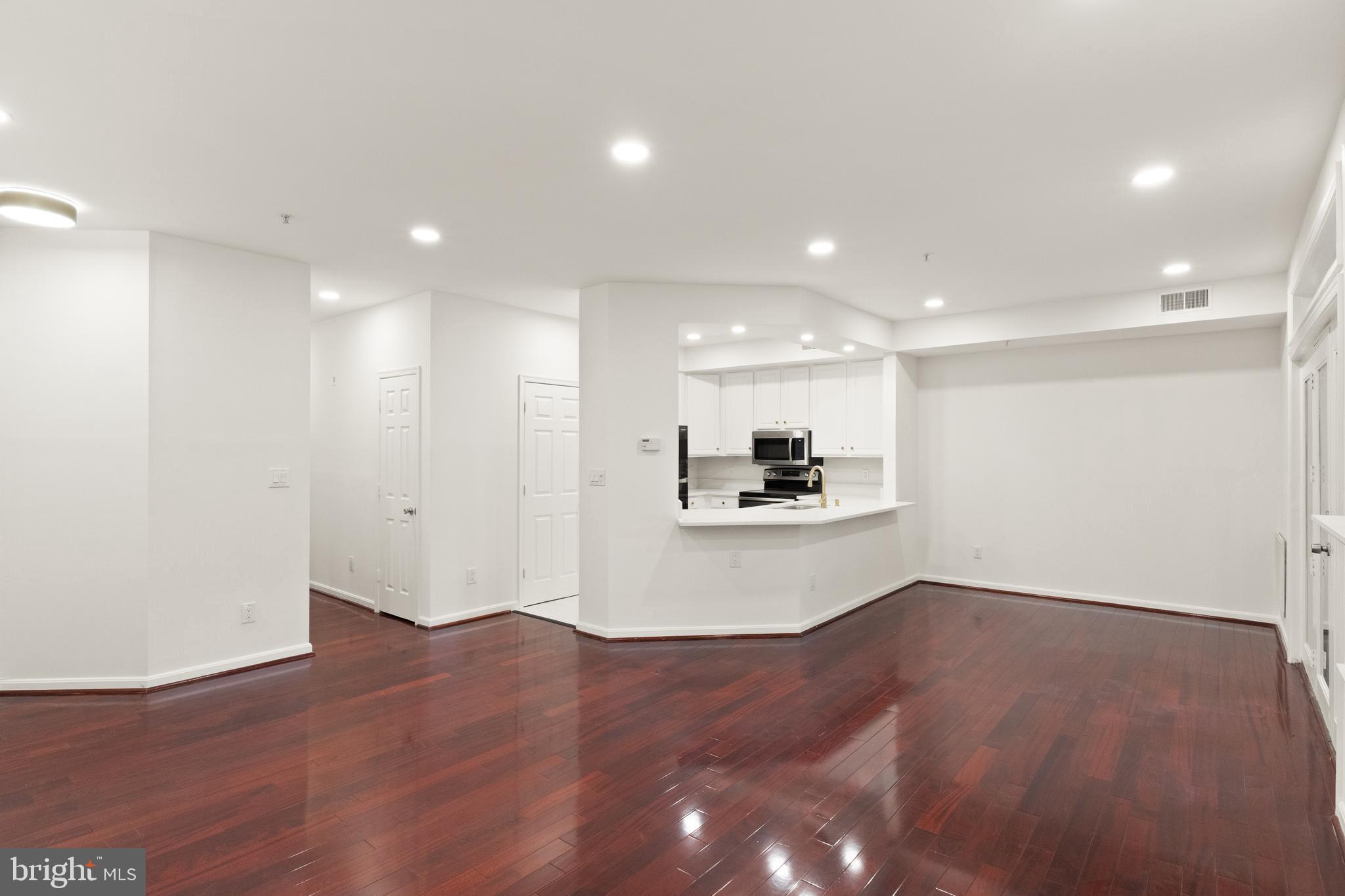 BALDWIN GROVE - Residential