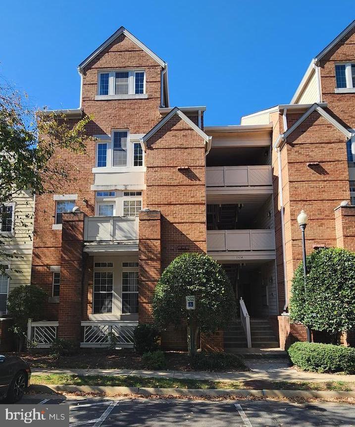 BALDWIN GROVE - Residential