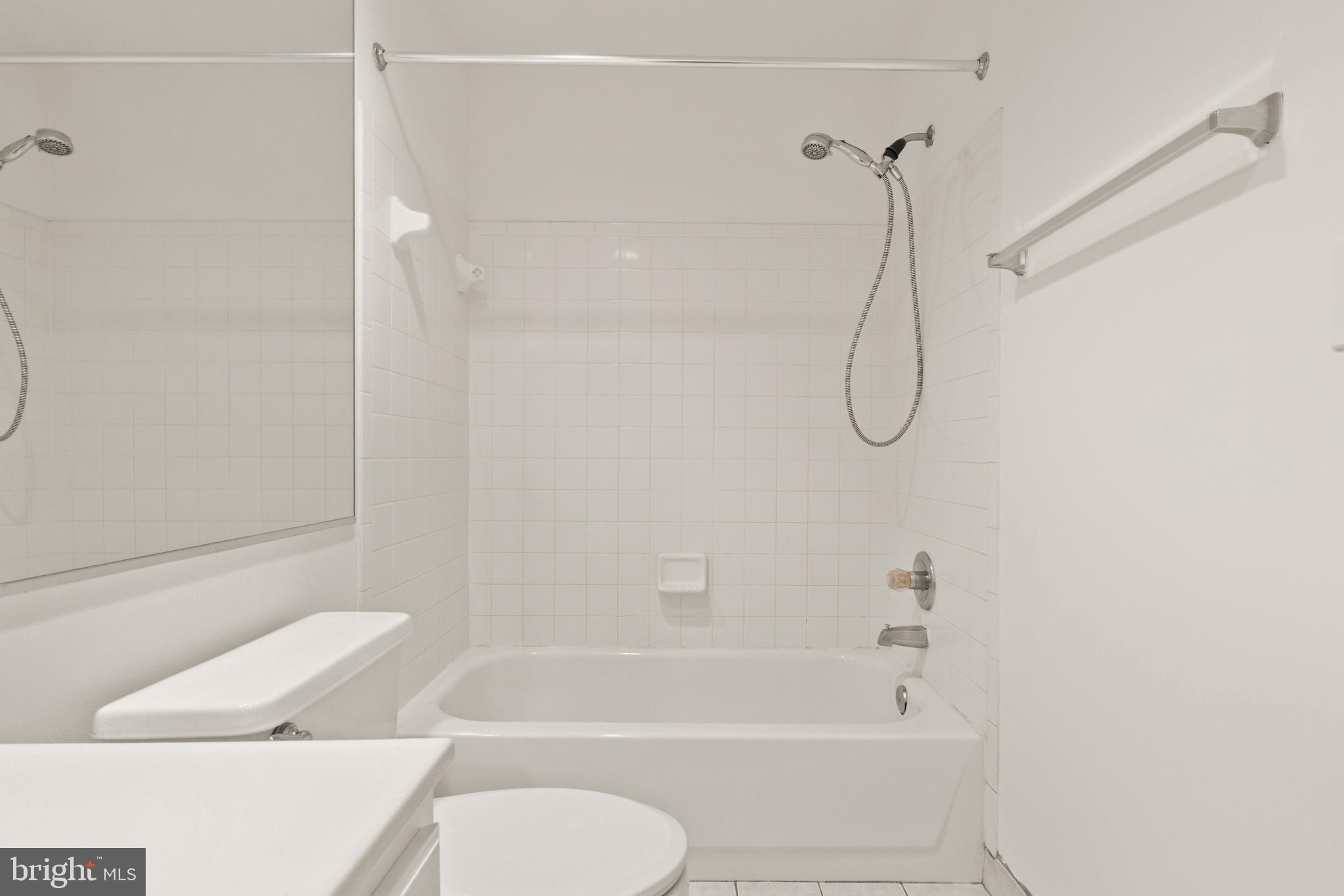 BALDWIN GROVE - Residential