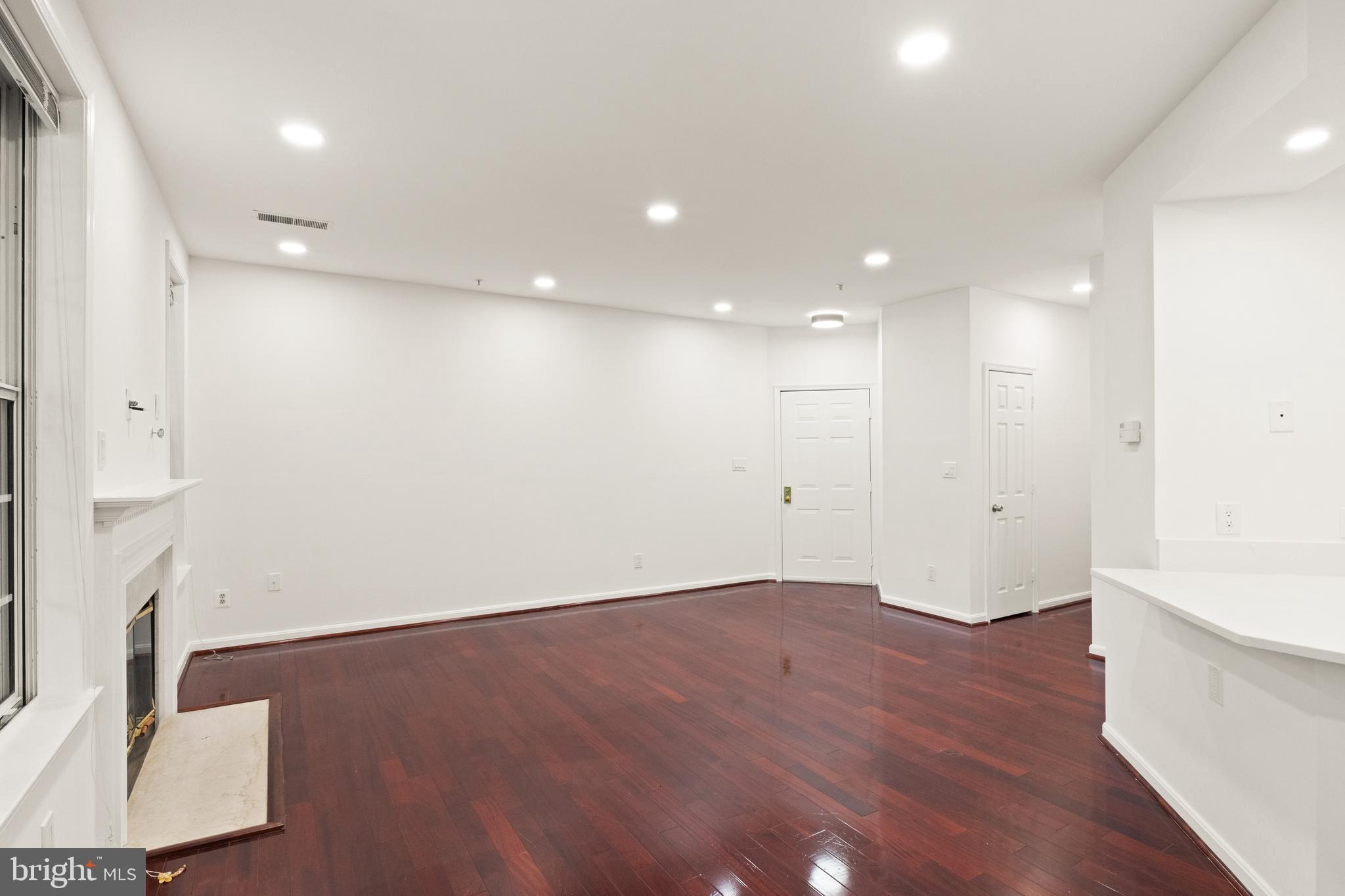 BALDWIN GROVE - Residential