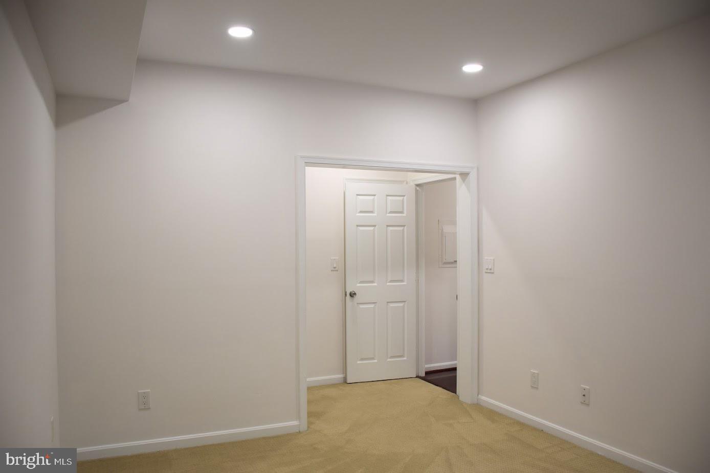 BALDWIN GROVE - Residential