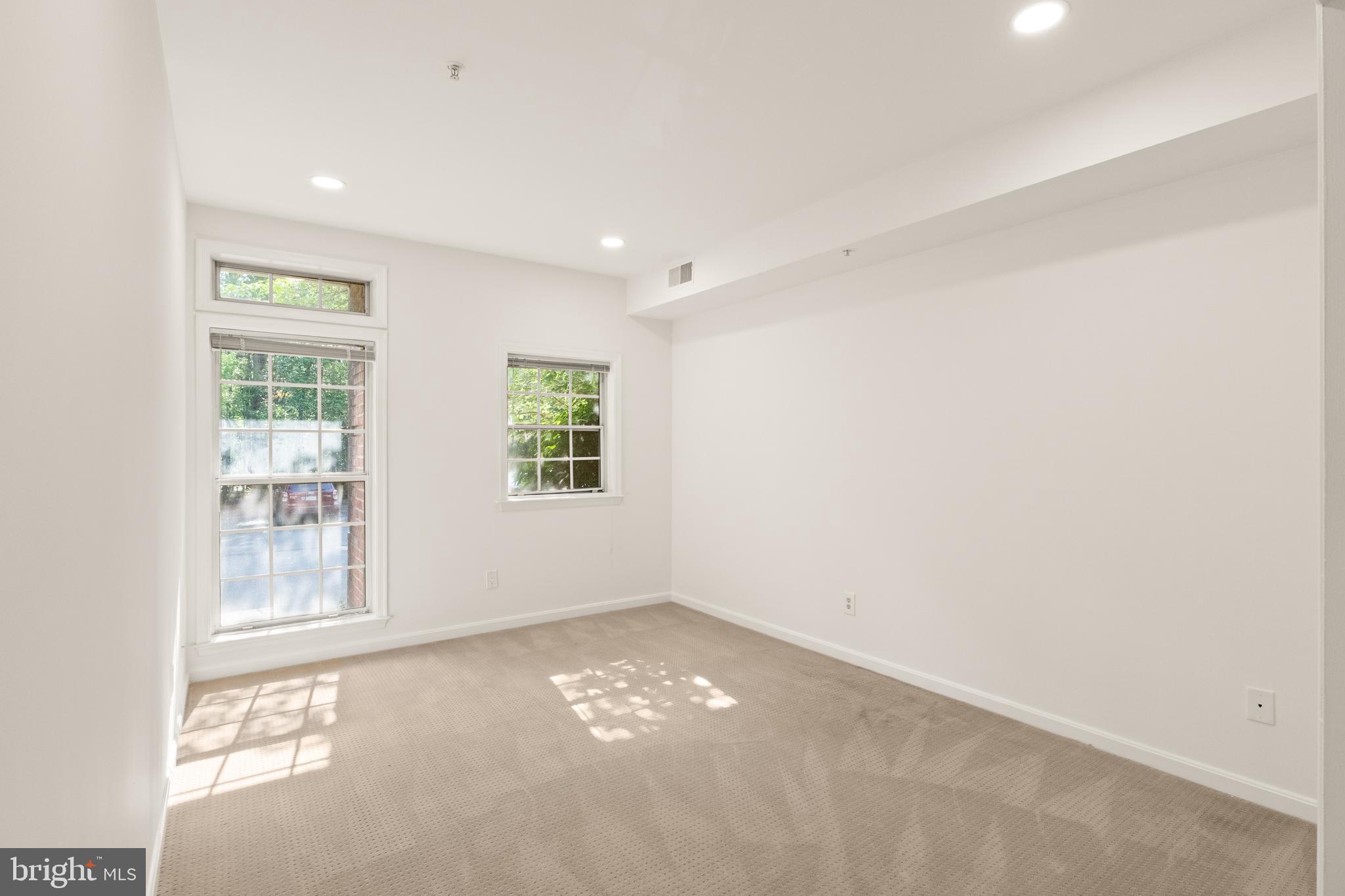 BALDWIN GROVE - Residential