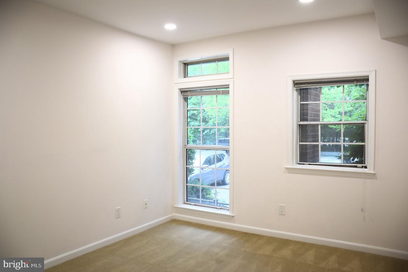 BALDWIN GROVE - Residential