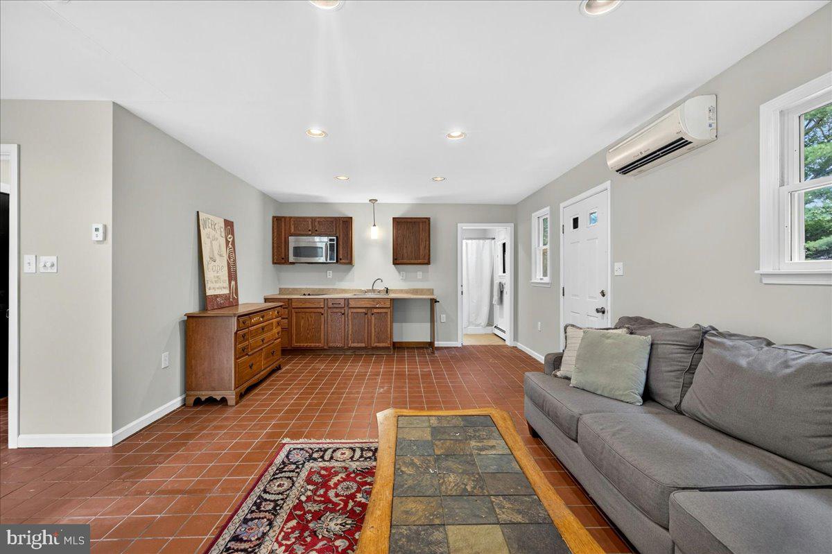 CARVERS RUN - Residential
