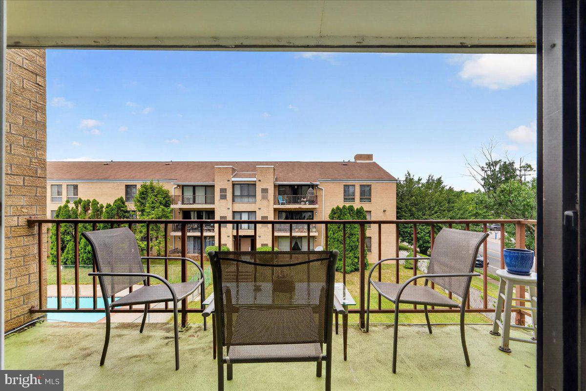 BUSTLETON - Residential