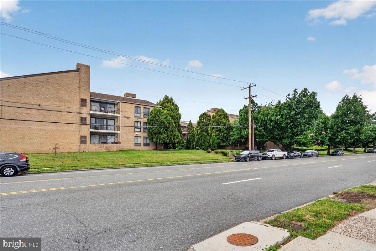 BUSTLETON - Residential