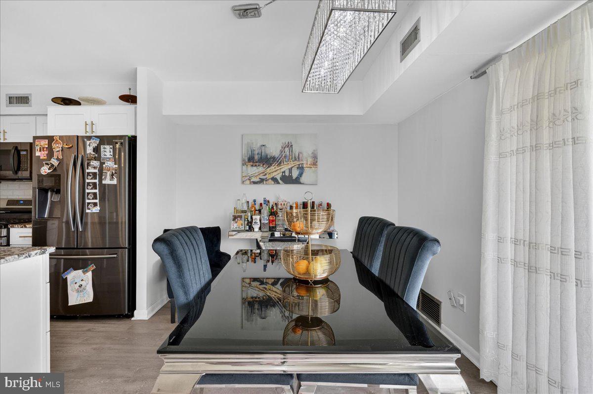 BUSTLETON - Residential