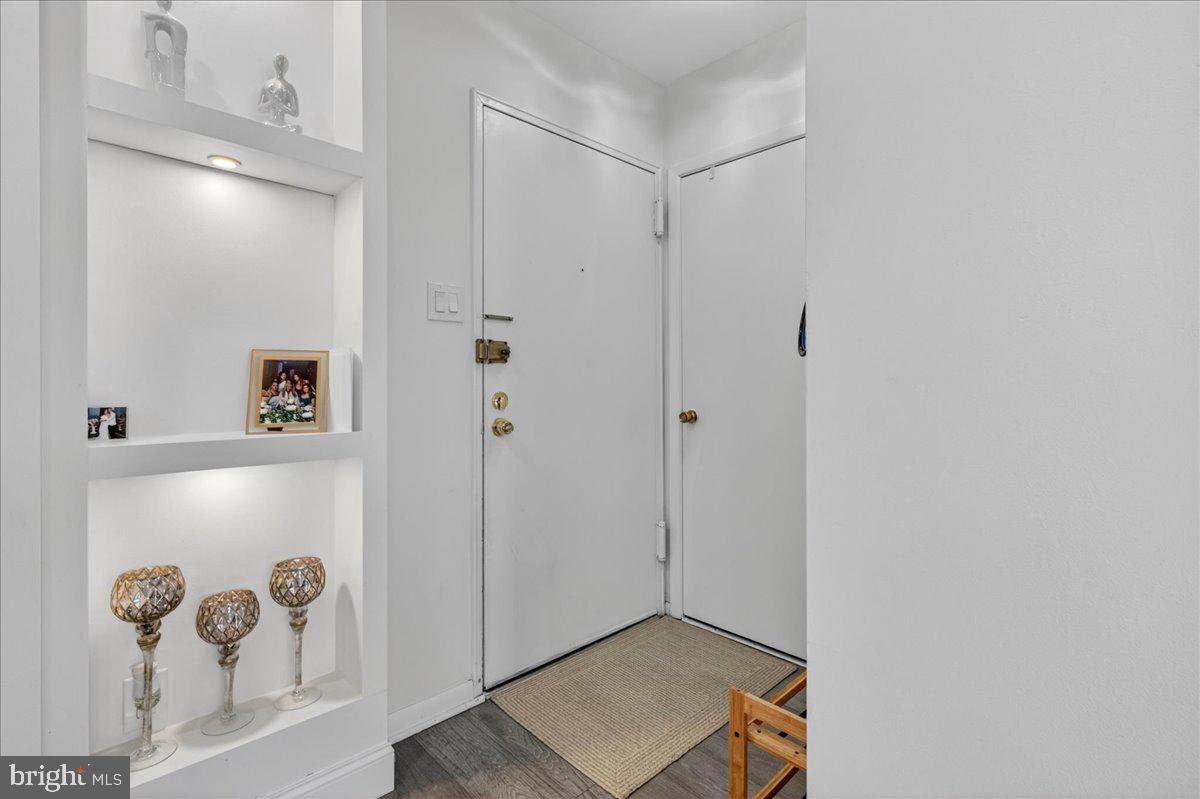 BUSTLETON - Residential