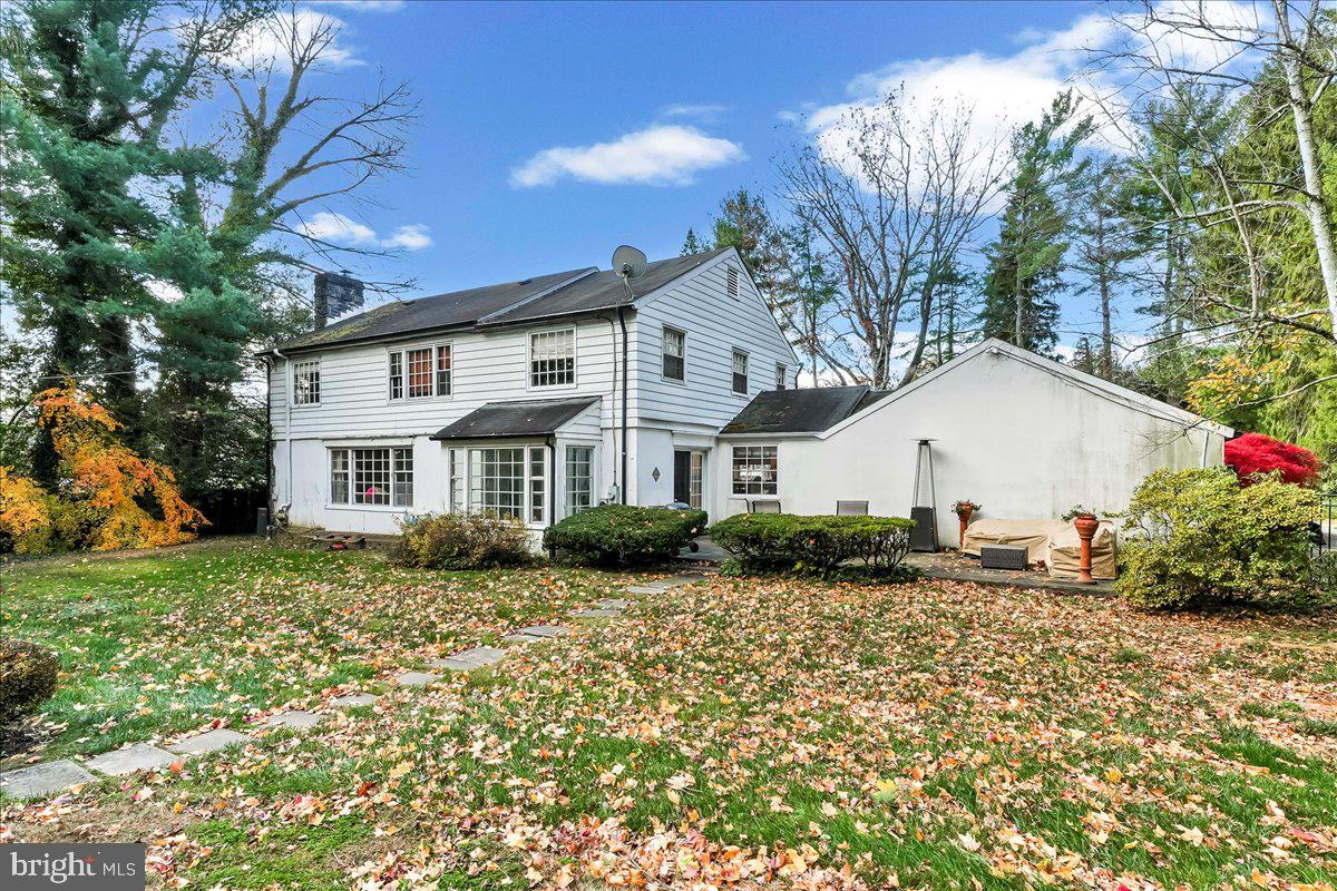 ROLLING MEADOW EST - Residential