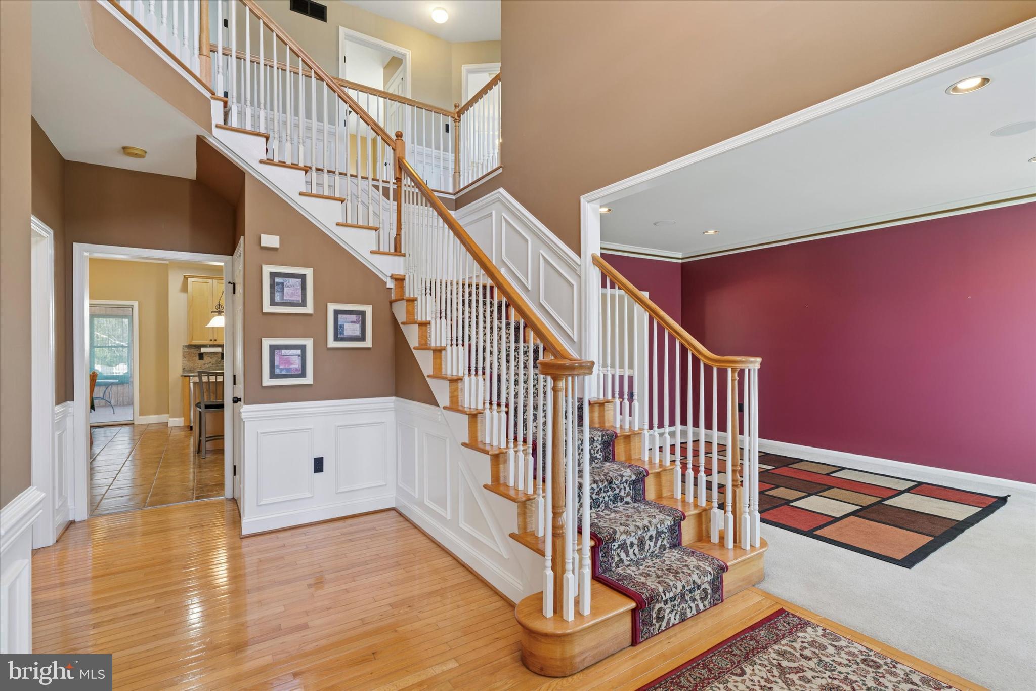 AUTUMN RIDGE - Residential
