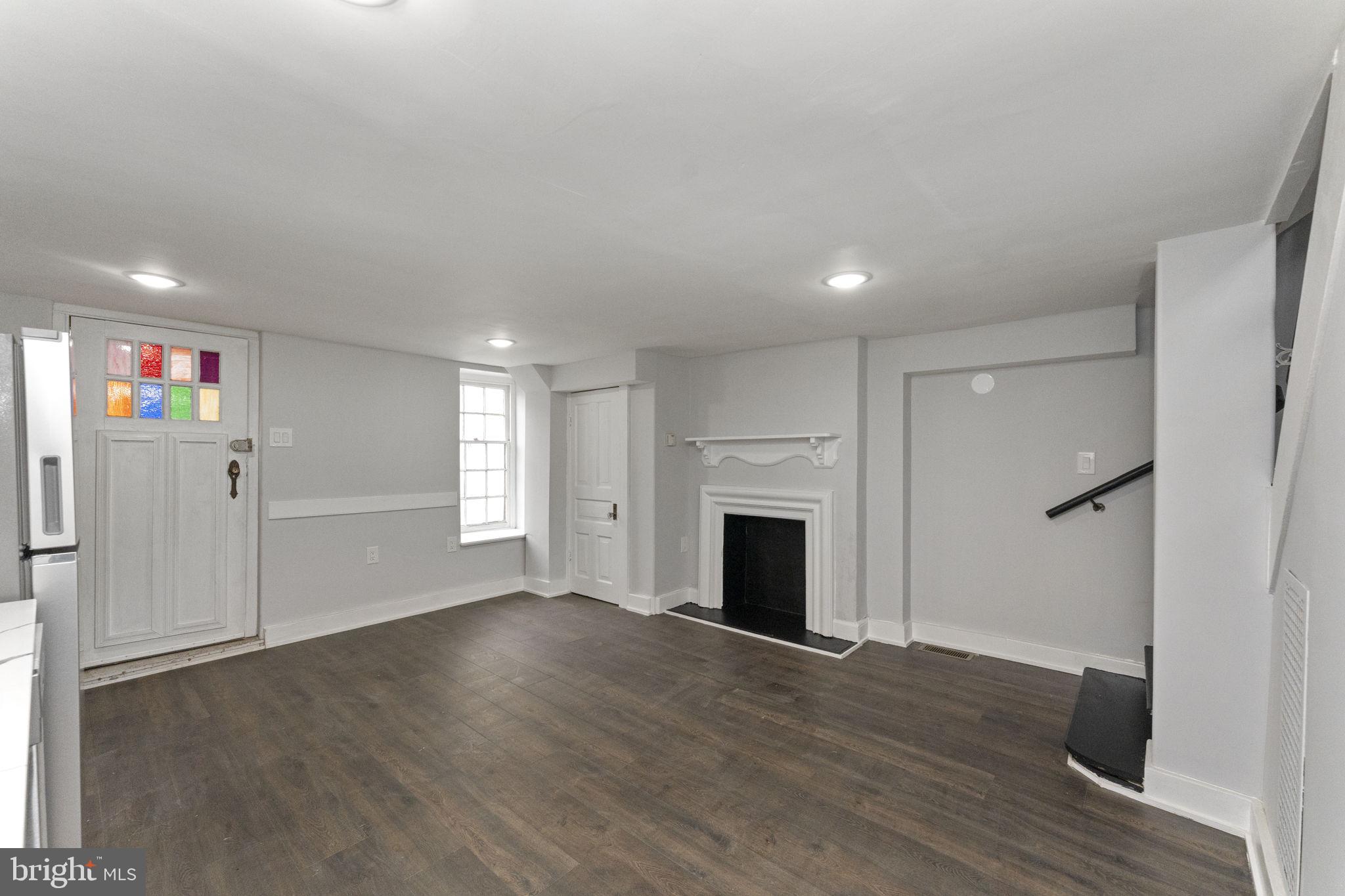 ROXBOROUGH - Residential