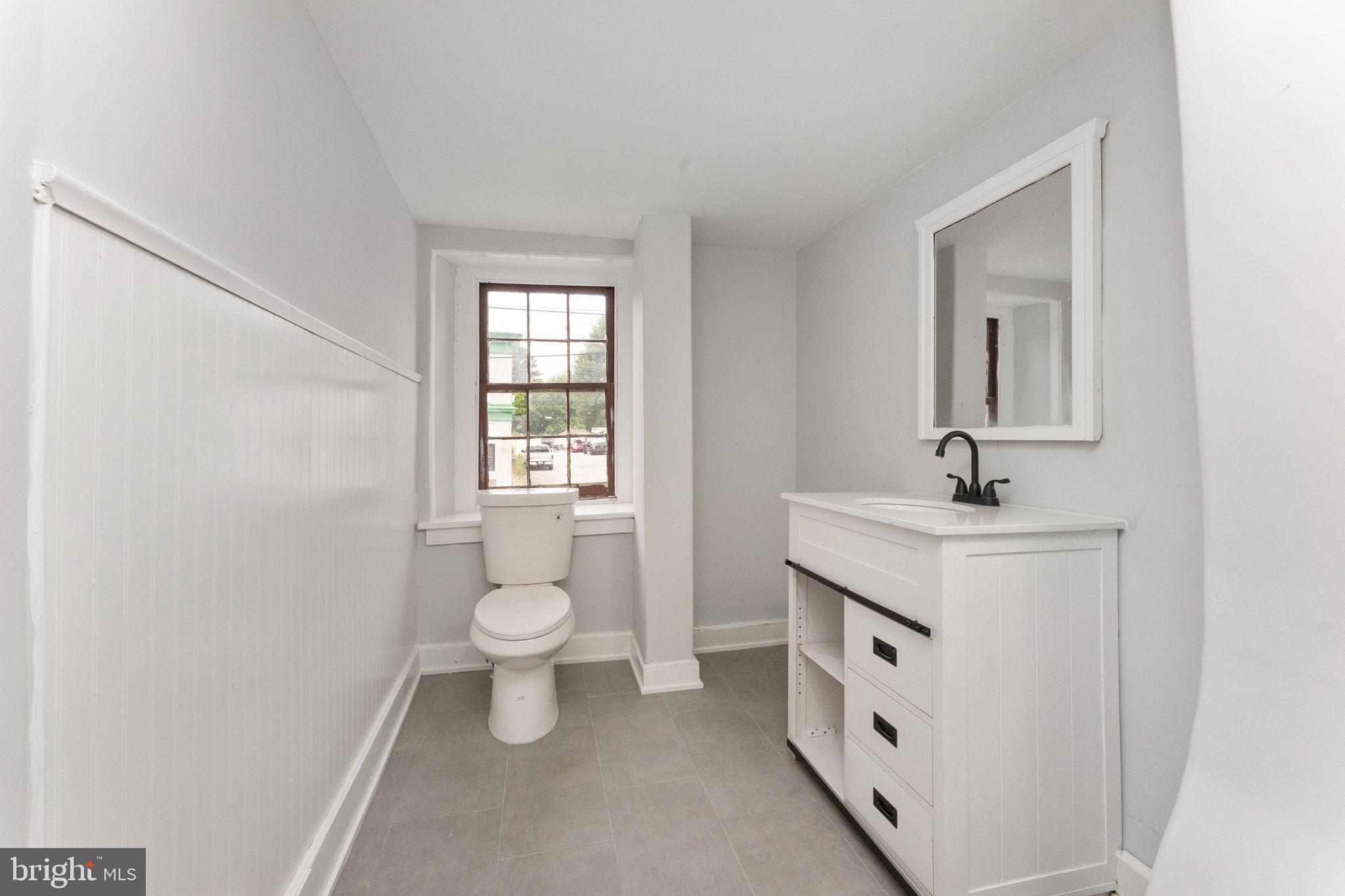 ROXBOROUGH - Residential