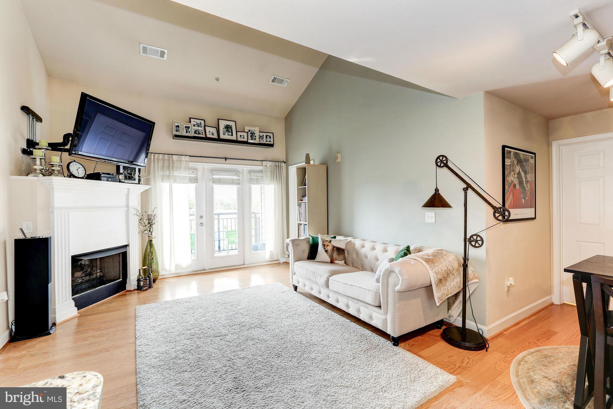 FITZ AT ROCKVILLE TOWN C - Residential