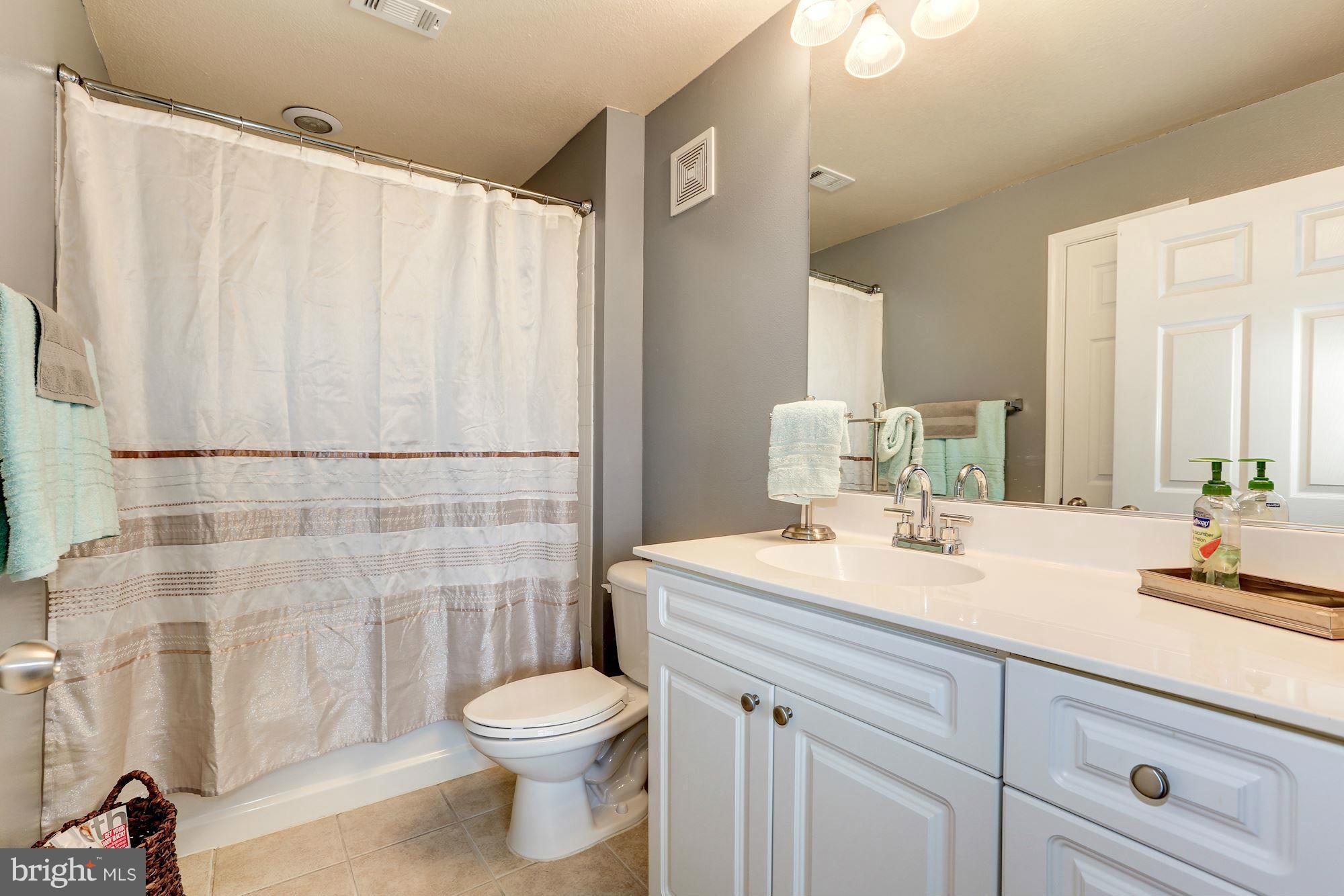 FITZ AT ROCKVILLE TOWN C - Residential