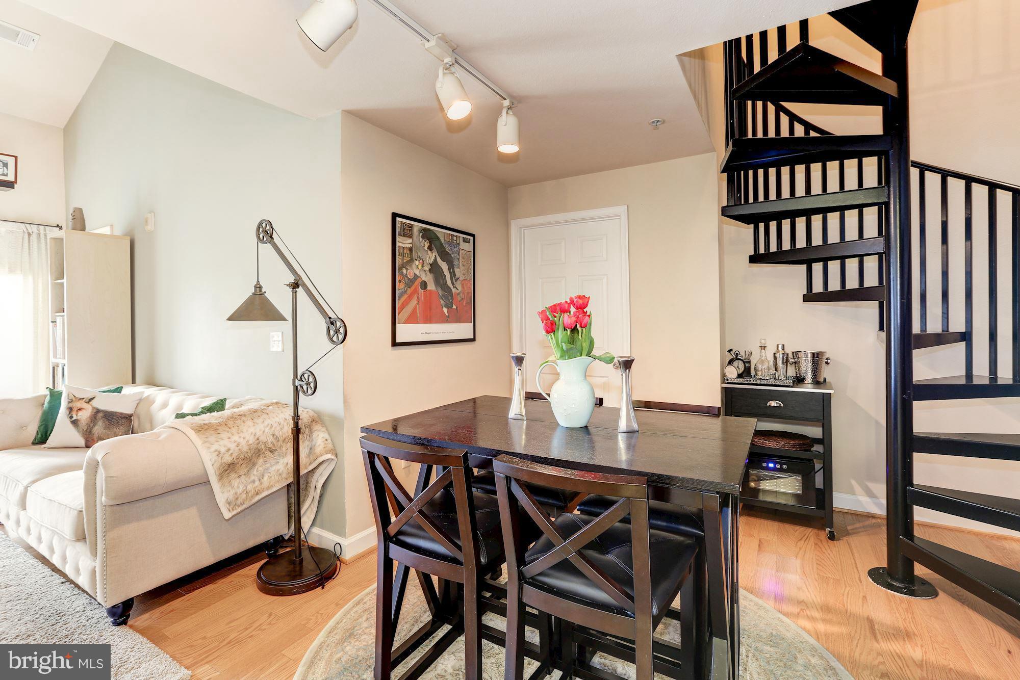 FITZ AT ROCKVILLE TOWN C - Residential