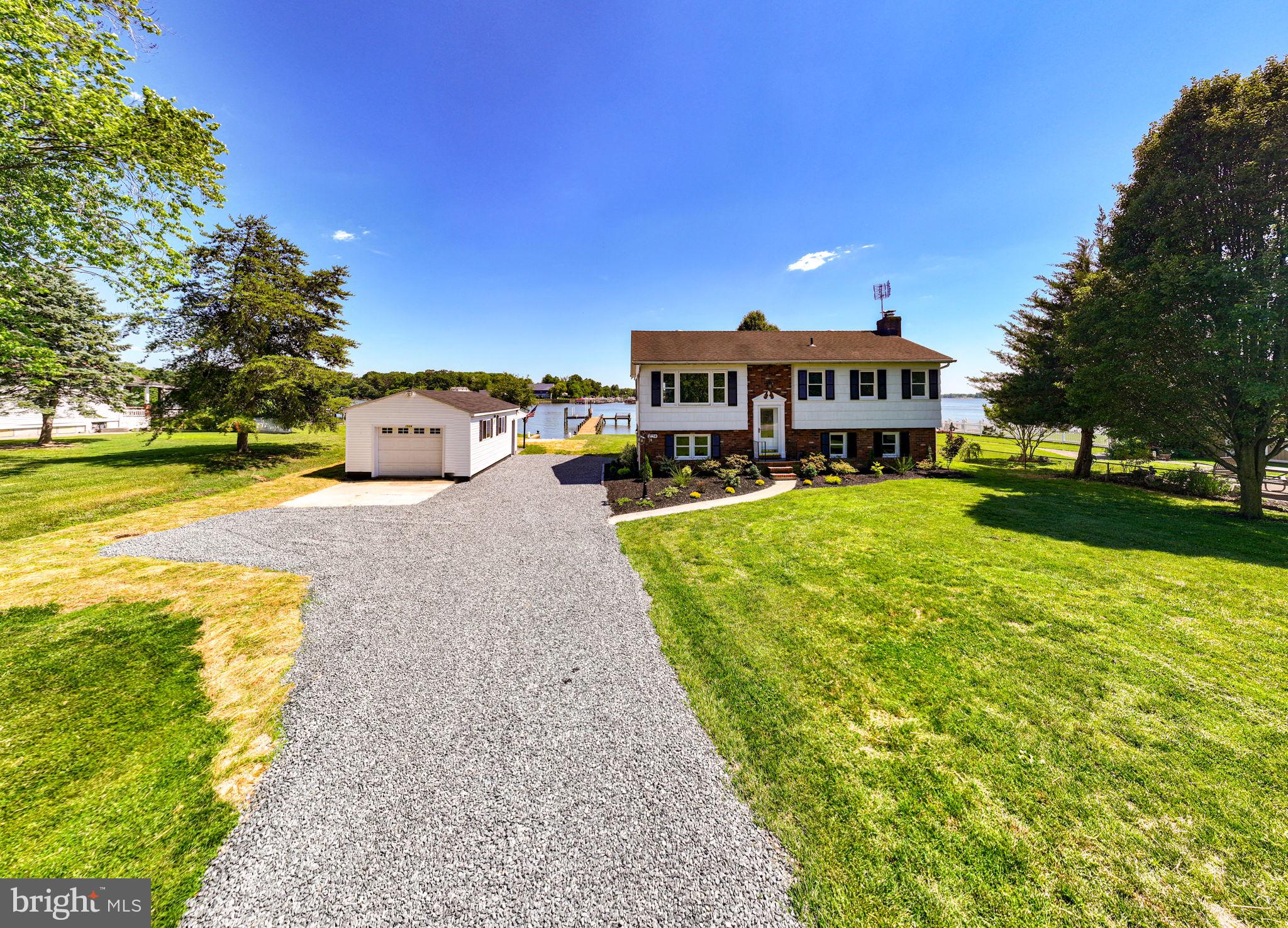 HYDE PARK - Residential