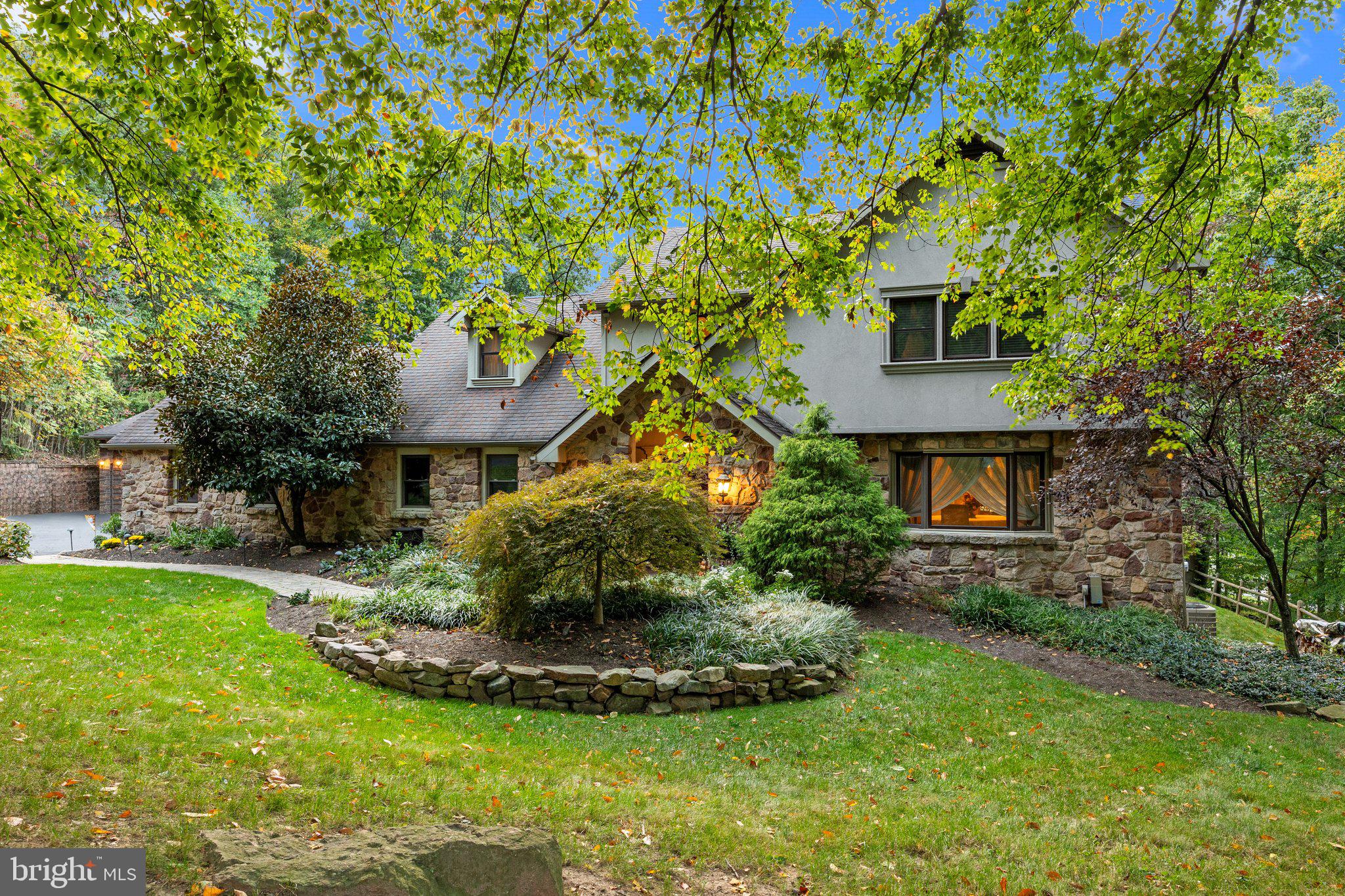 HUNTINGDON VALLEY - Residential