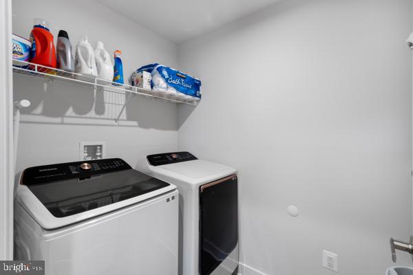 THE LAKES AT MARTINSBURG - Residential