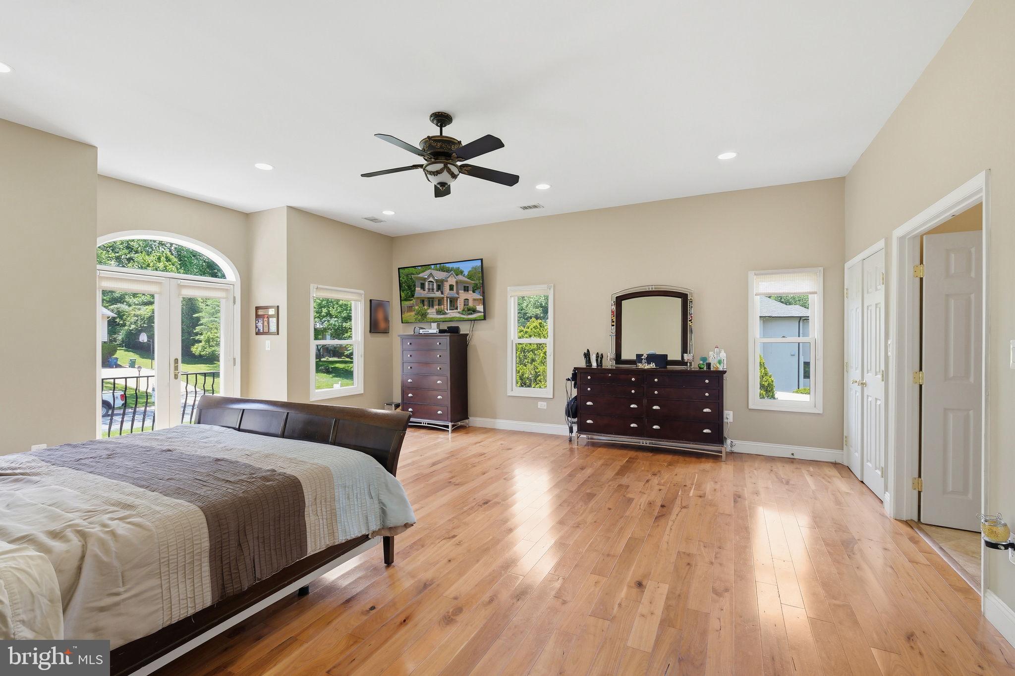 ROBERTS GLEN - Residential