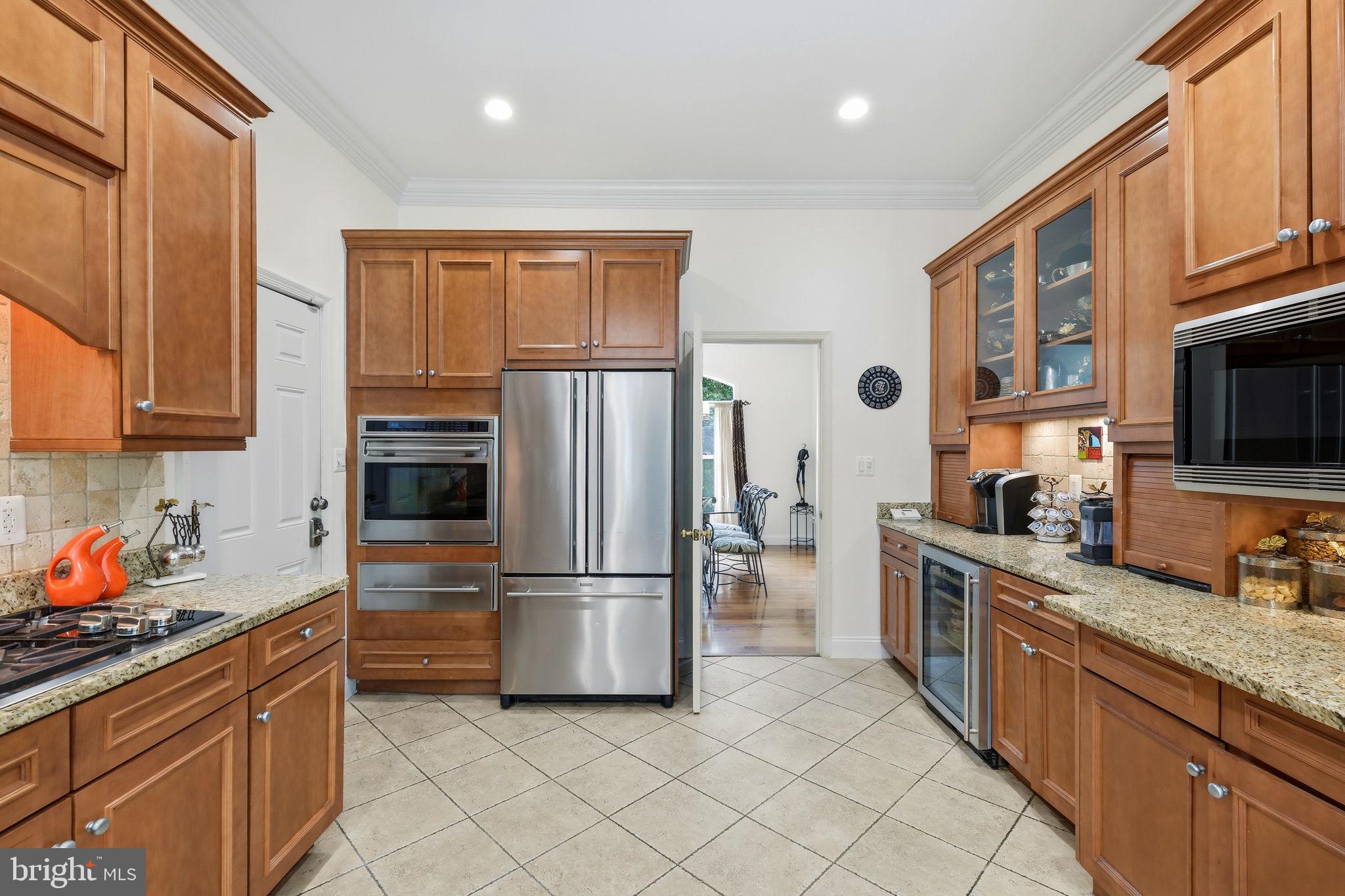 ROBERTS GLEN - Residential