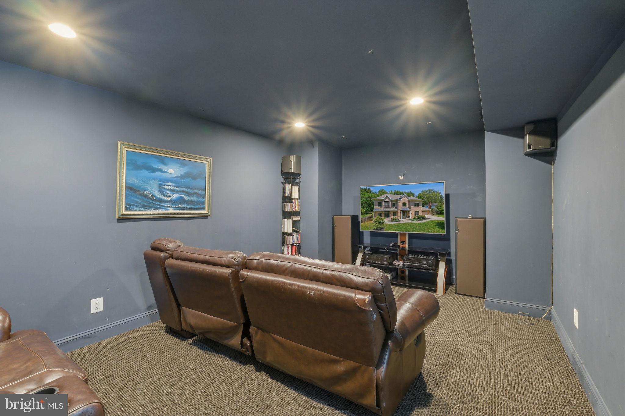 ROBERTS GLEN - Residential