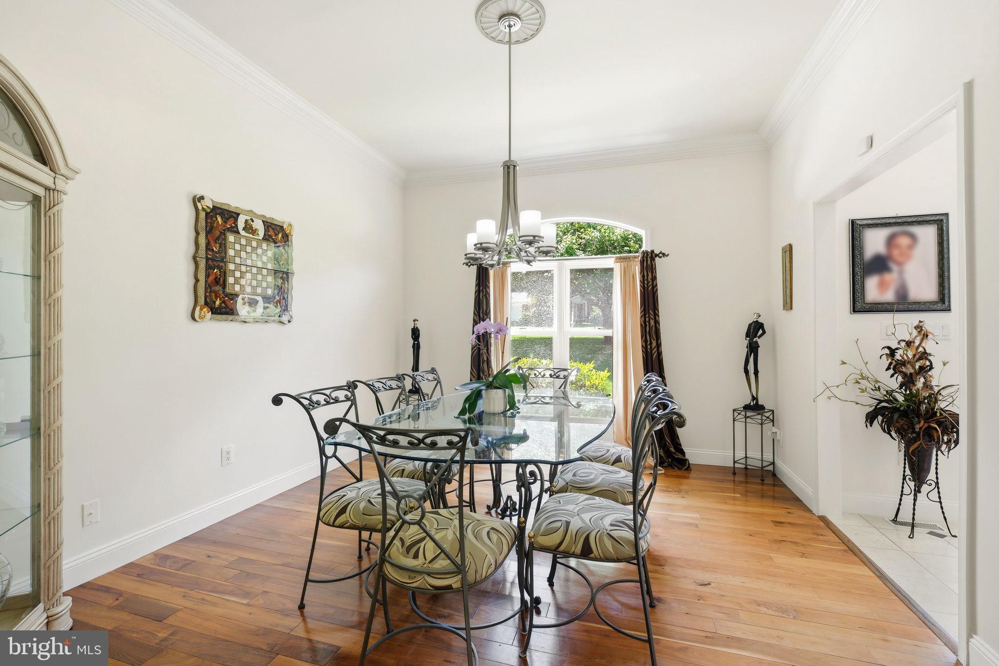 ROBERTS GLEN - Residential