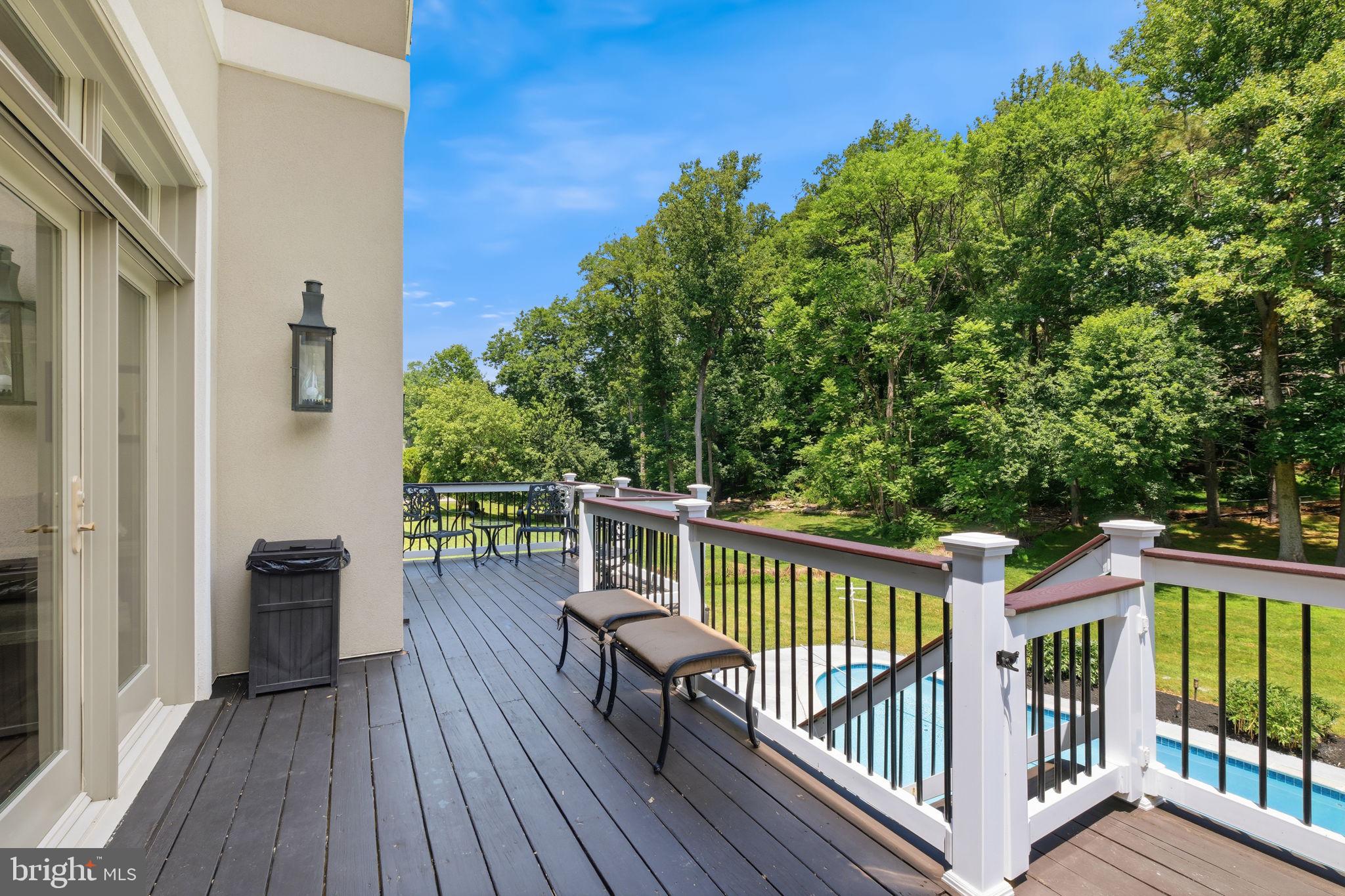 ROBERTS GLEN - Residential