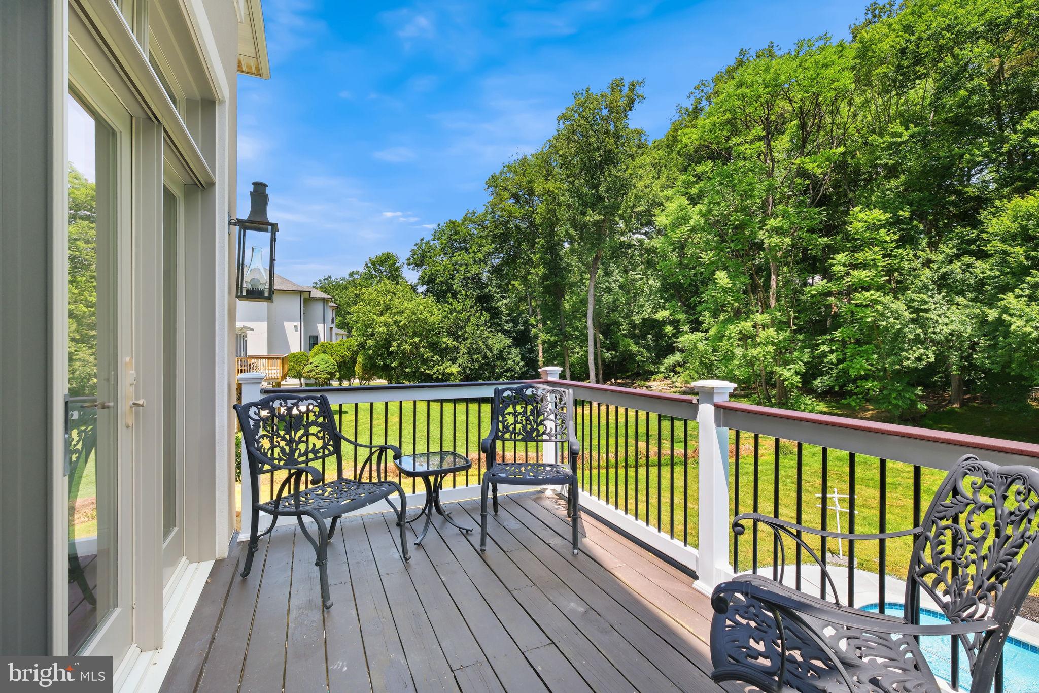 ROBERTS GLEN - Residential