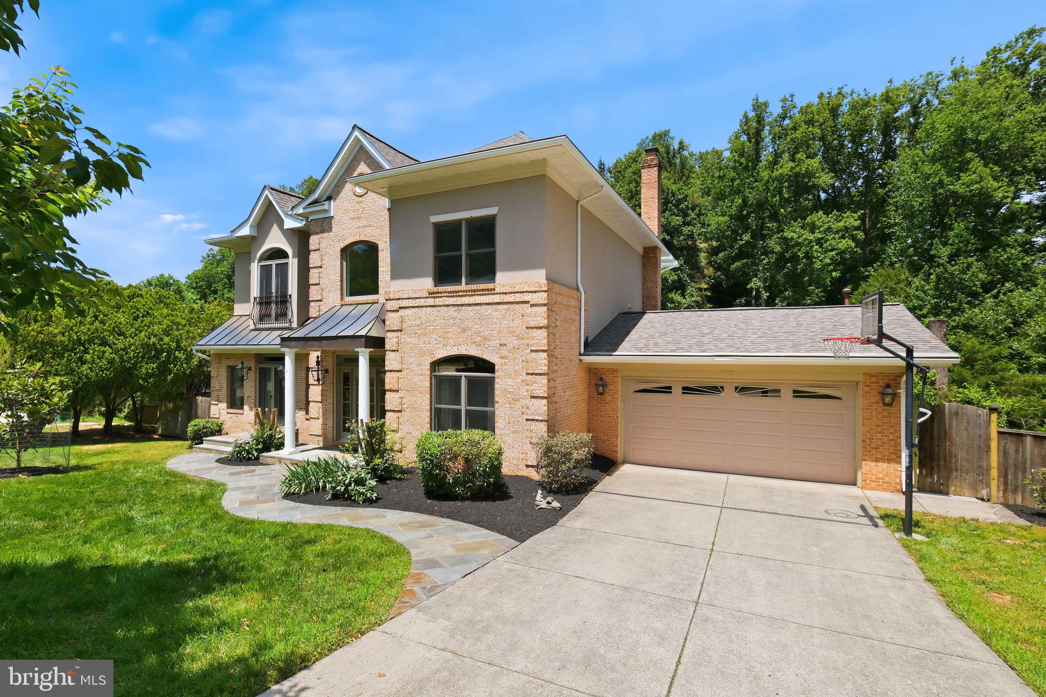 ROBERTS GLEN - Residential