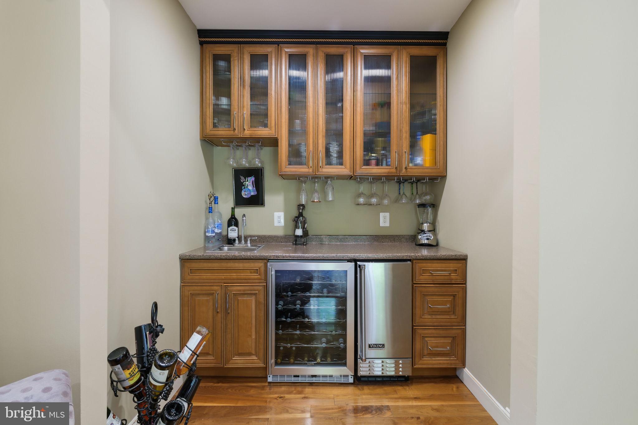 ROBERTS GLEN - Residential