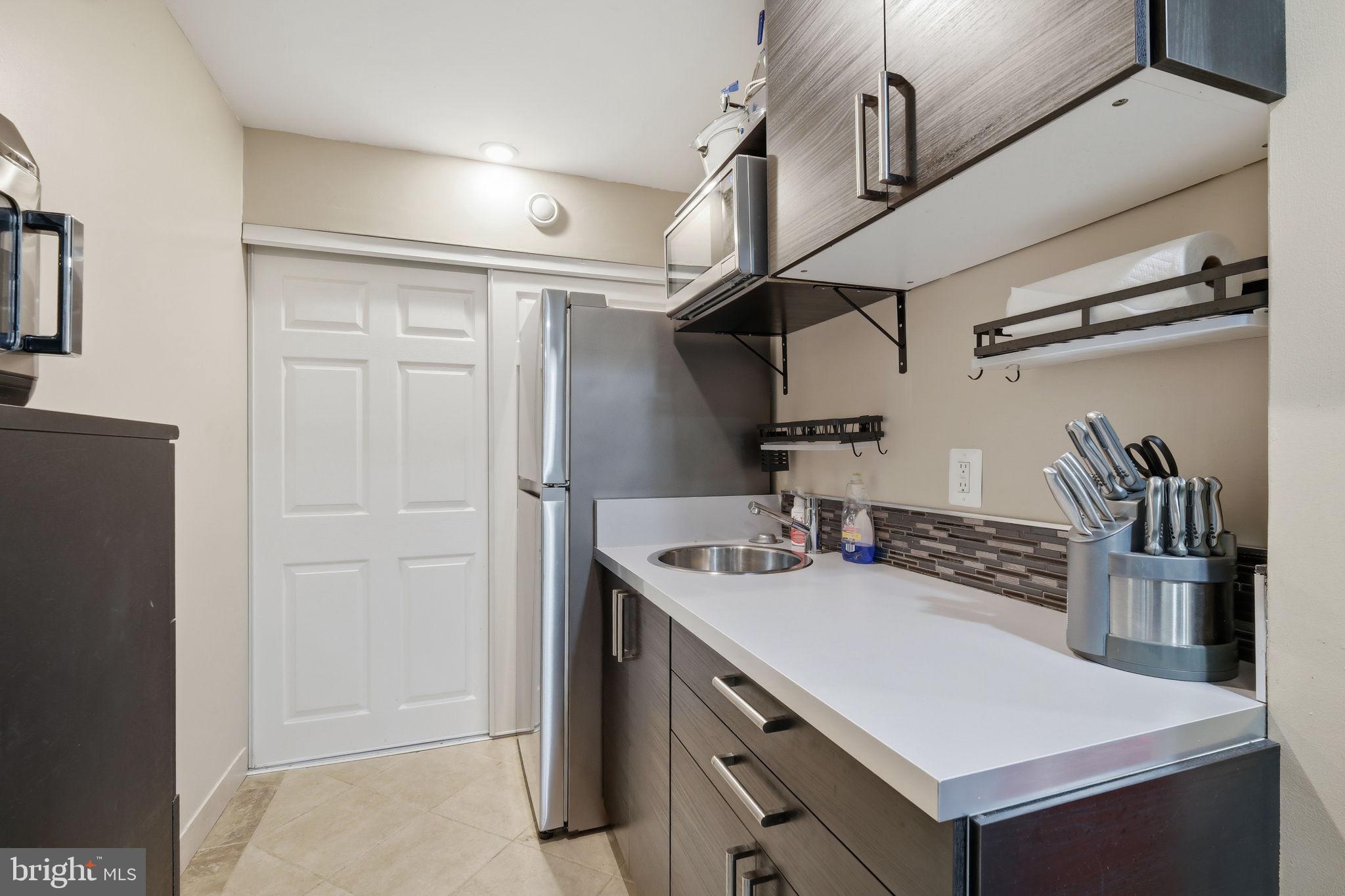 ROBERTS GLEN - Residential