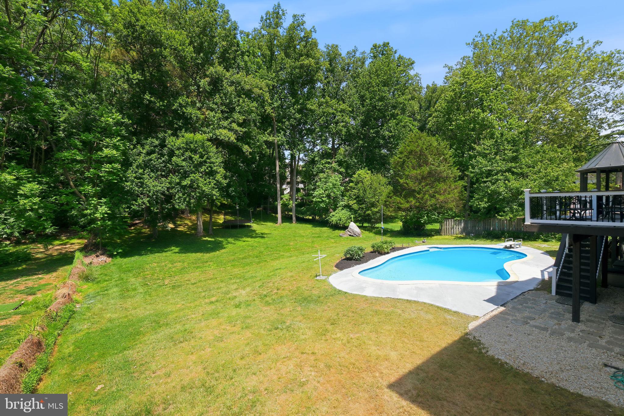 ROBERTS GLEN - Residential