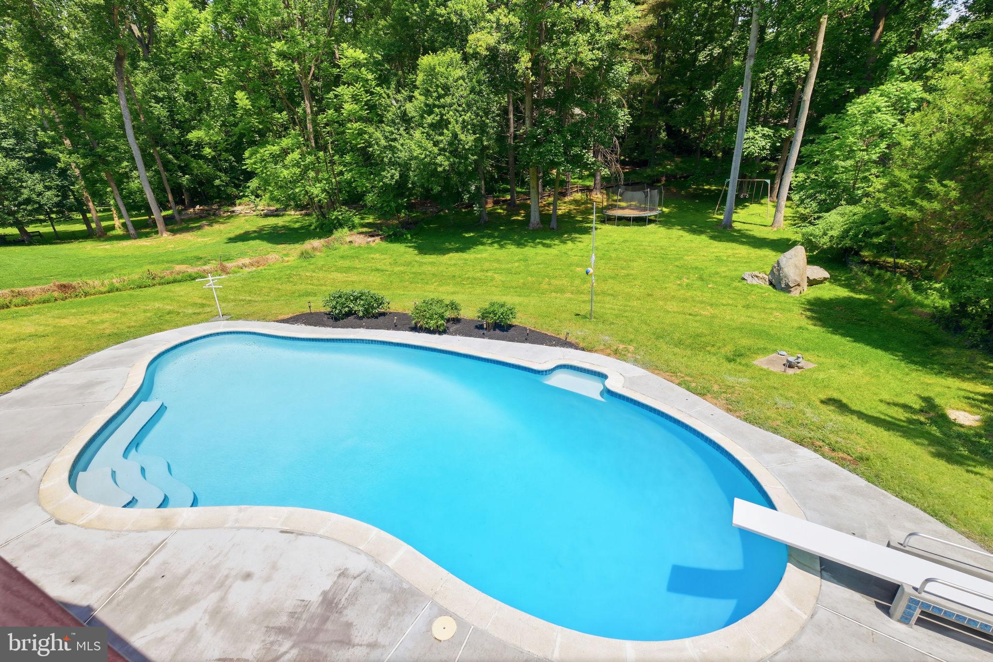 ROBERTS GLEN - Residential
