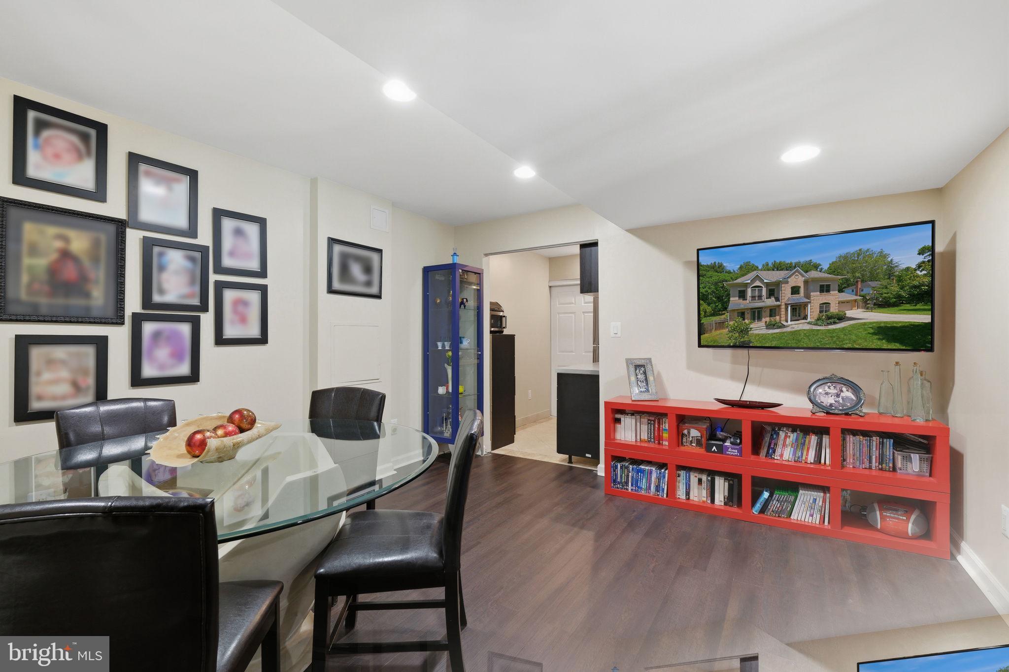 ROBERTS GLEN - Residential