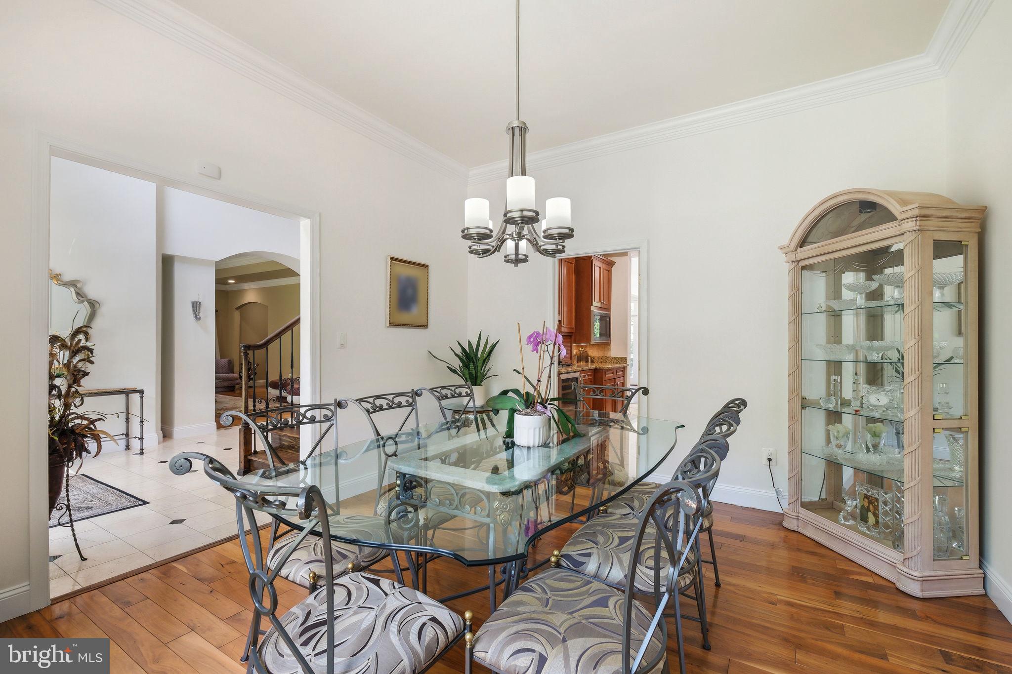 ROBERTS GLEN - Residential