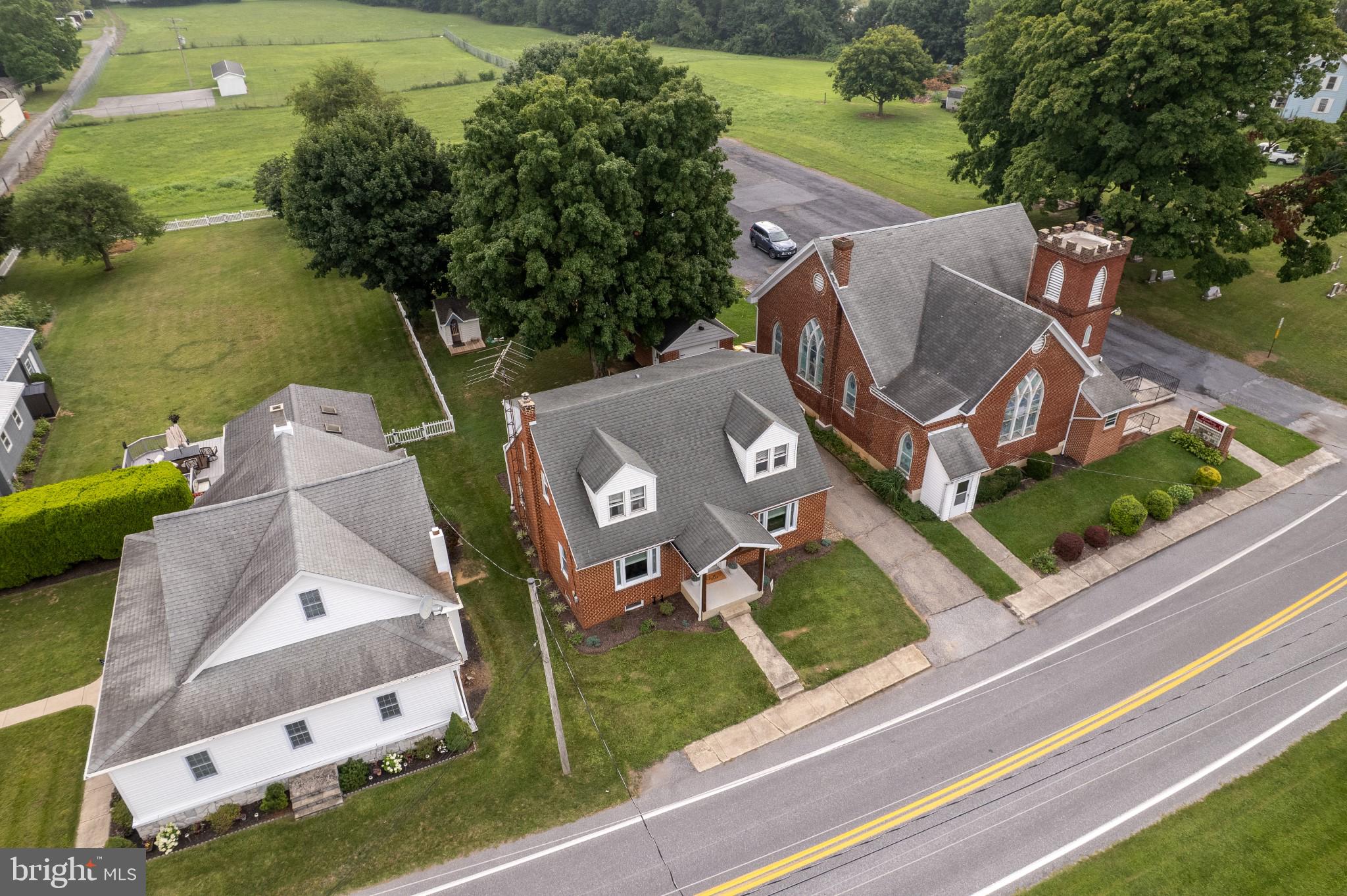SOUTHAMPTON TWP - Residential
